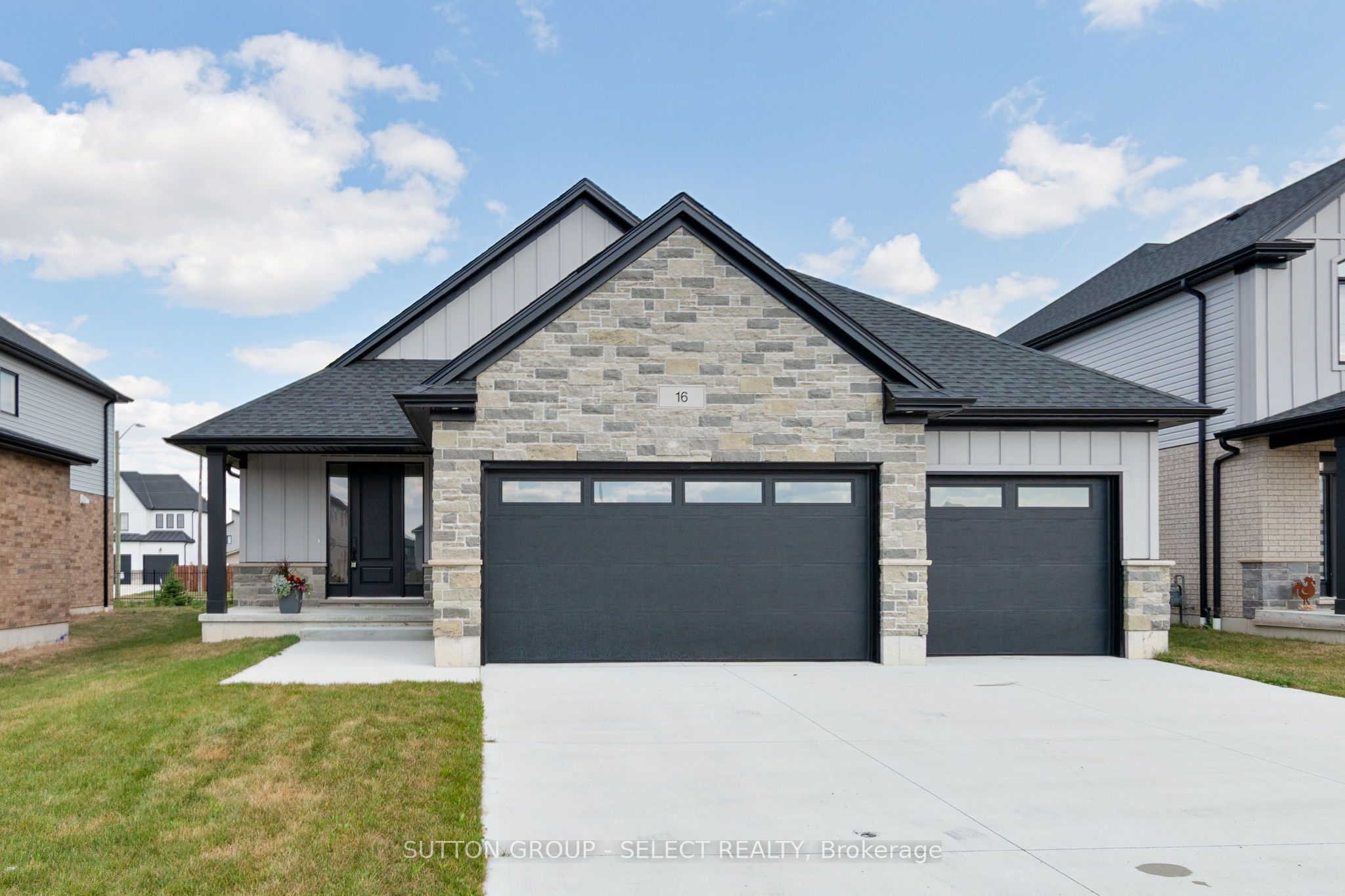 16 KELLY Drive, Zorra, ON N0M 2M0 photo 2