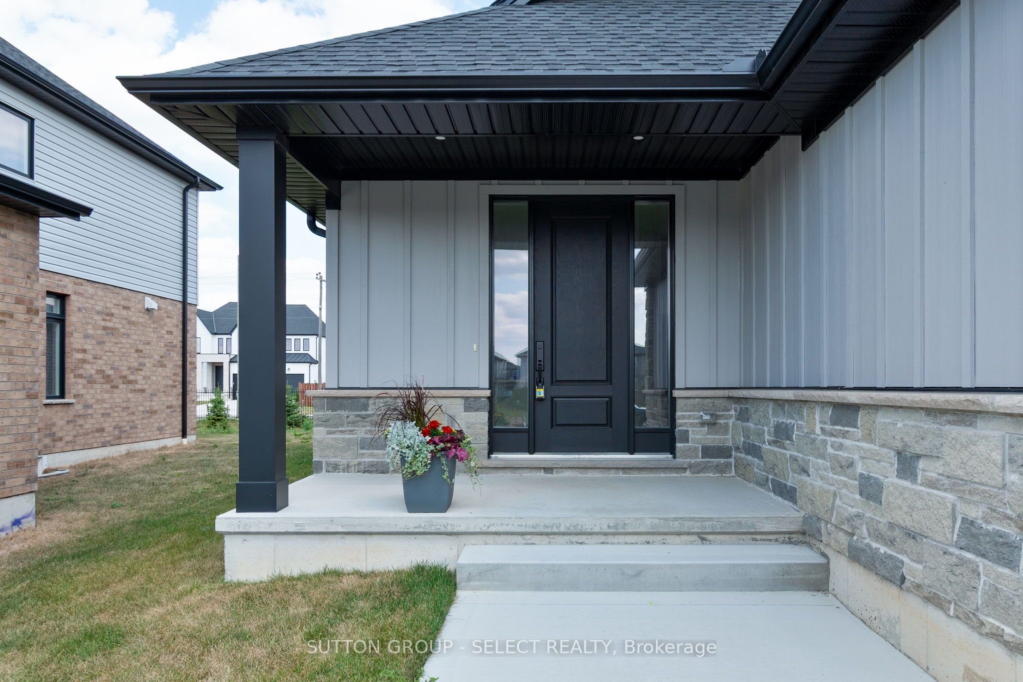 16 KELLY Drive, Zorra, ON N0M 2M0 photo 3