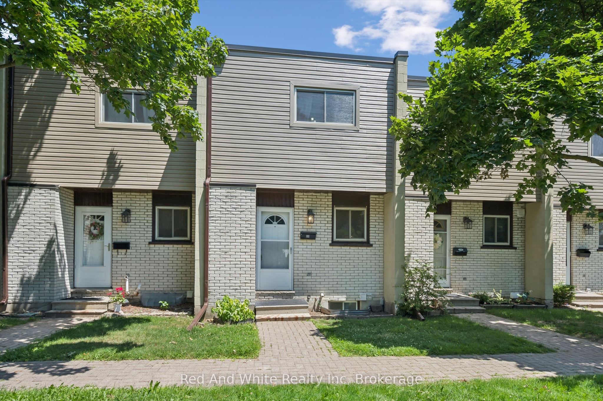 178 Grulke Street 11, Kitchener, ON N2A 1T1 photo 2