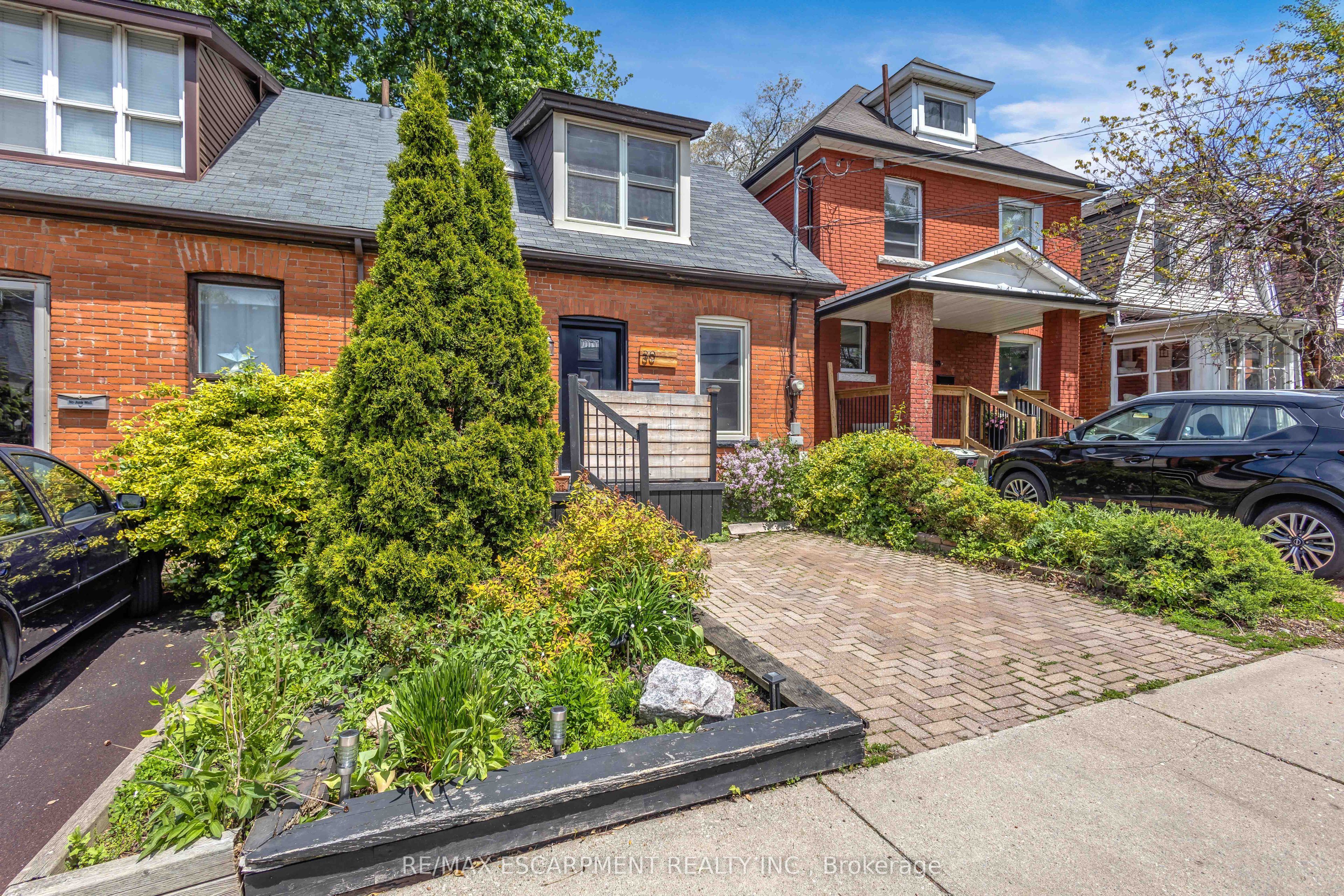 30 Sunset Avenue, Hamilton, ON L8R 1V6 photo 3