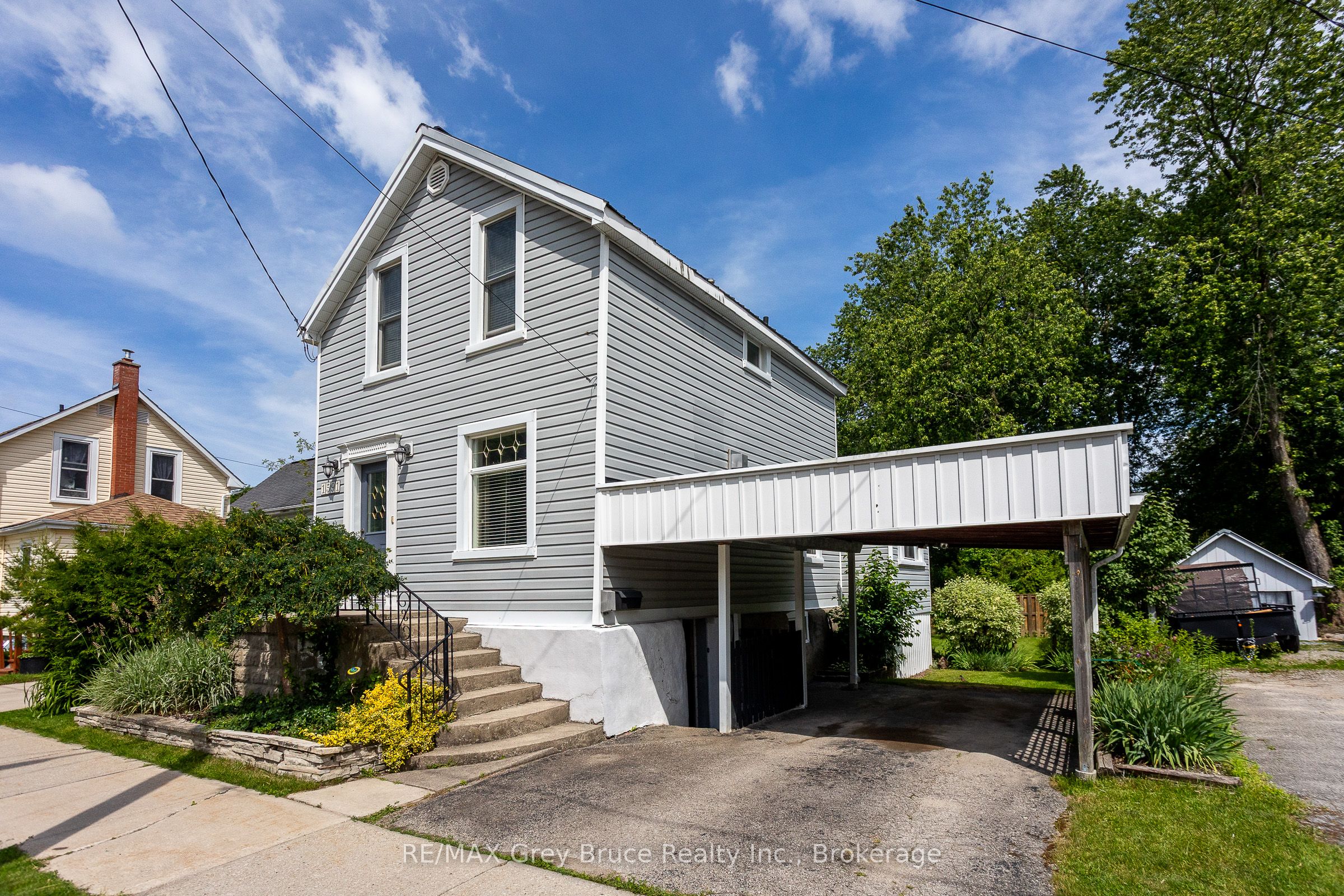 1591 5th Avenue W, Owen Sound, ON N4K 5B4