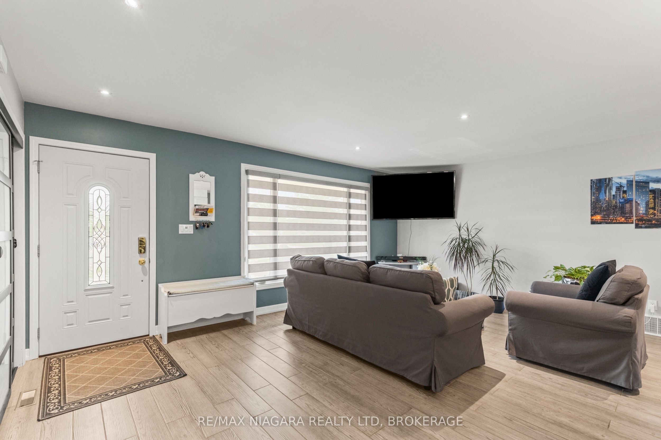 10 Acadia Court, Welland, ON L3C 6J5 photo 4