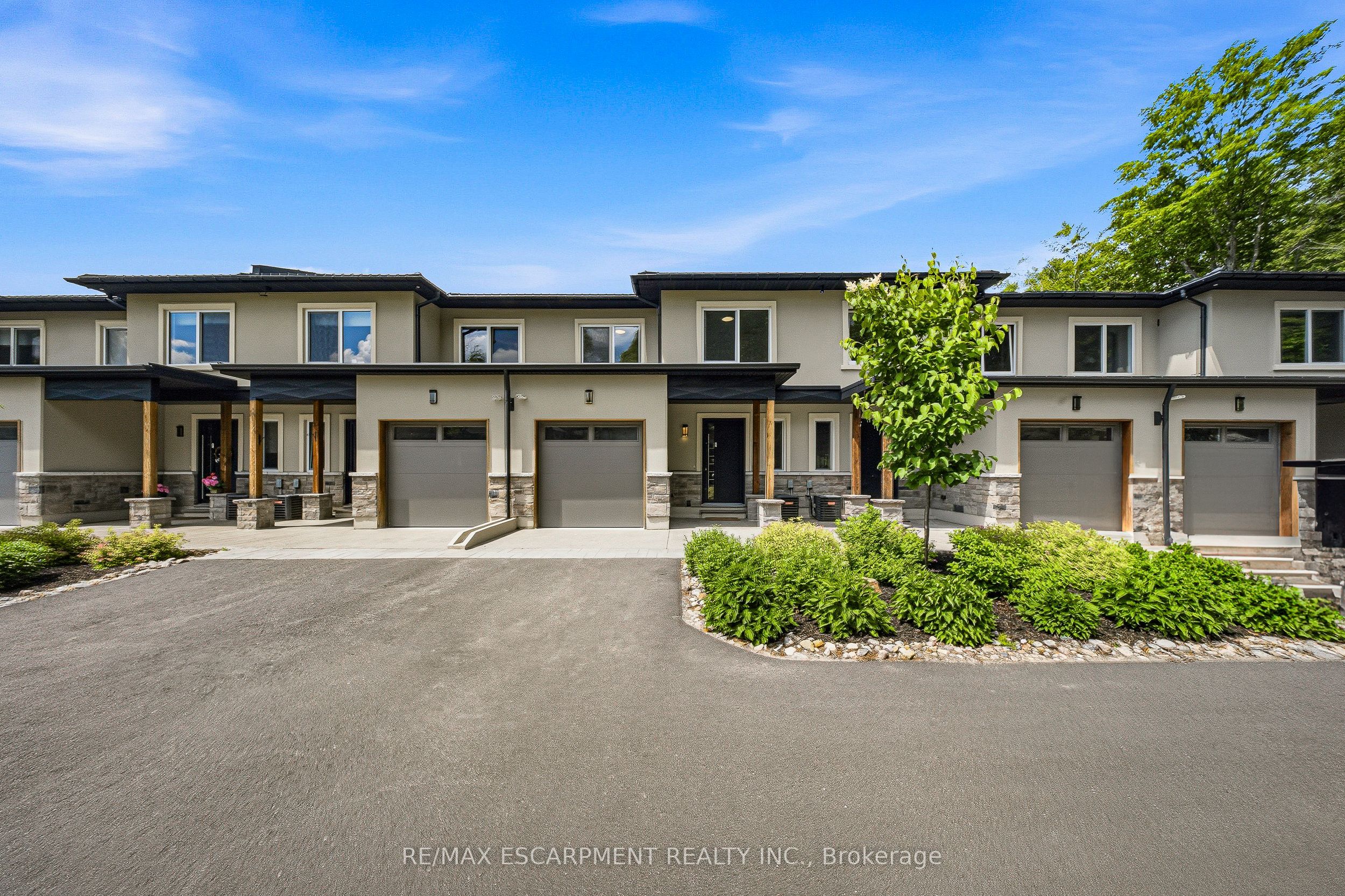 31 Horizon Lane, Huntsville, ON P1H 1V5