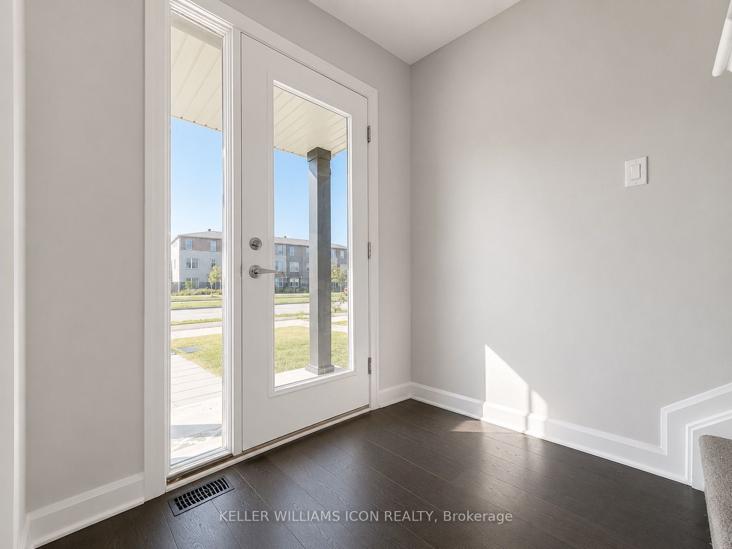 349 Clearpath Private, Kanata, ON K2T 0S6 photo 4