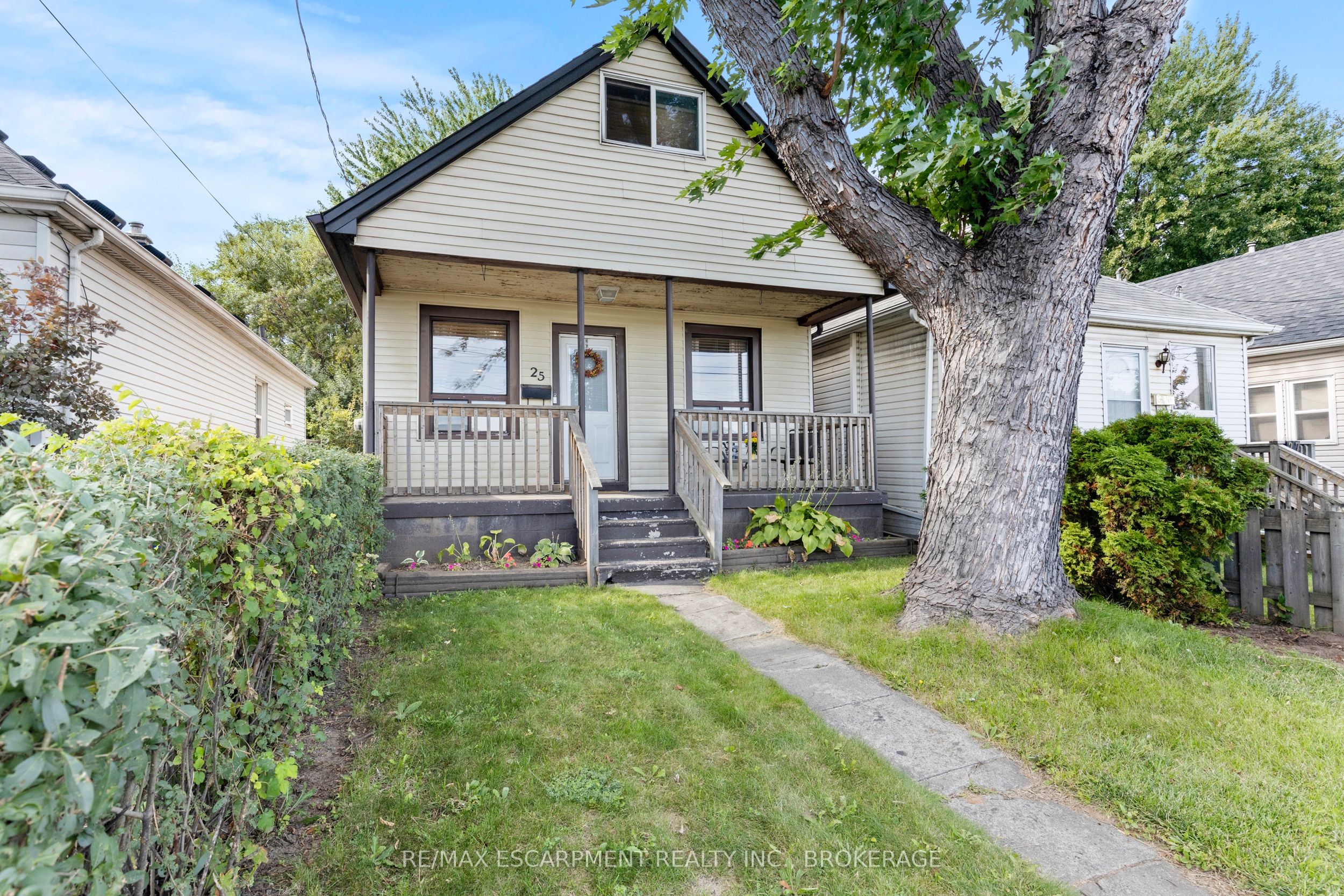 25 Mckinstry Street, Hamilton, ON L8L 6C2 photo 3