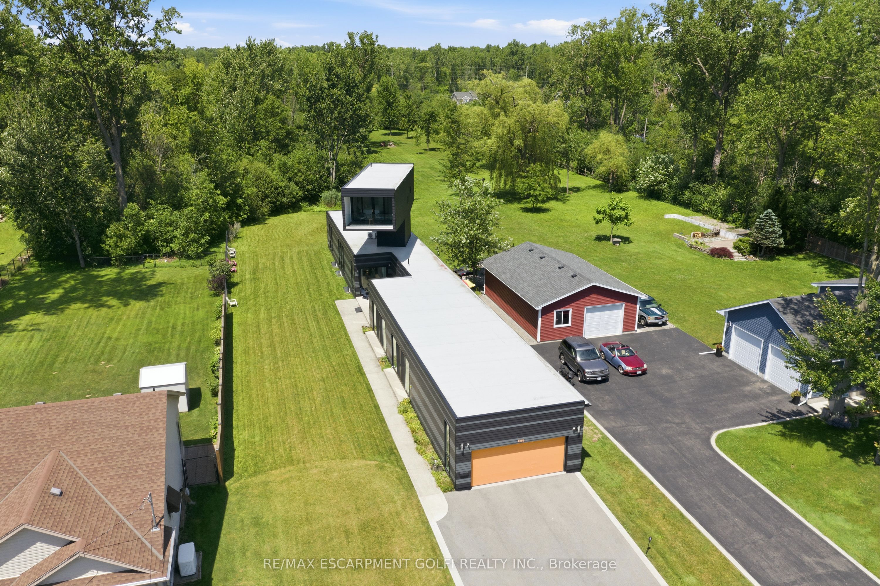 888 Edgemere Road, Fort Erie, ON L2A 1A8 photo 3