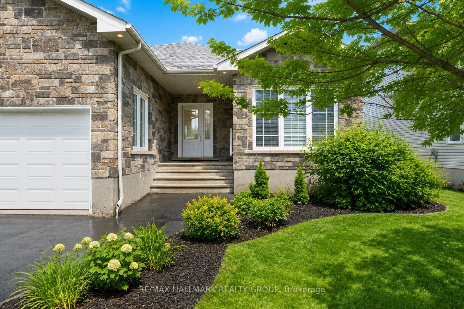 81 Giroux Street, The Nation, ON K0A 2M0 photo 2