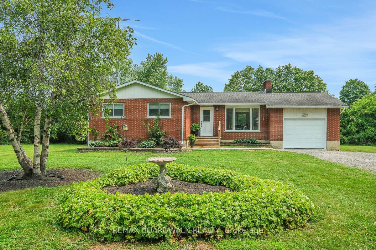 477 Townline Road, North Grenville, ON K0G 1J0
