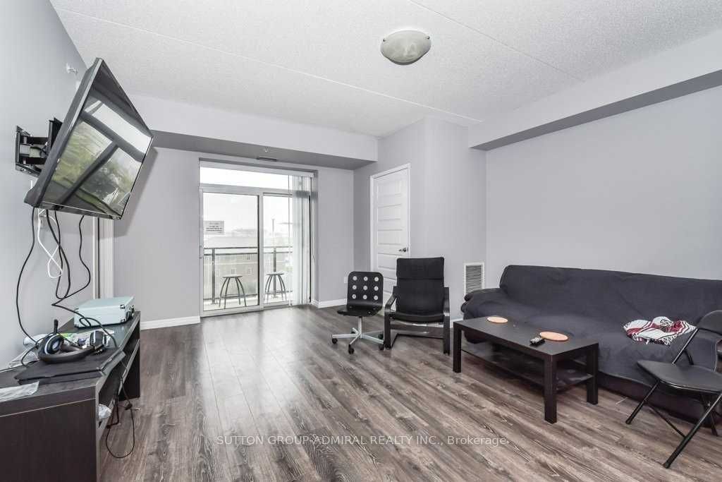 8 Hickory Street W 506, Waterloo, ON N2L 3H6 photo 4