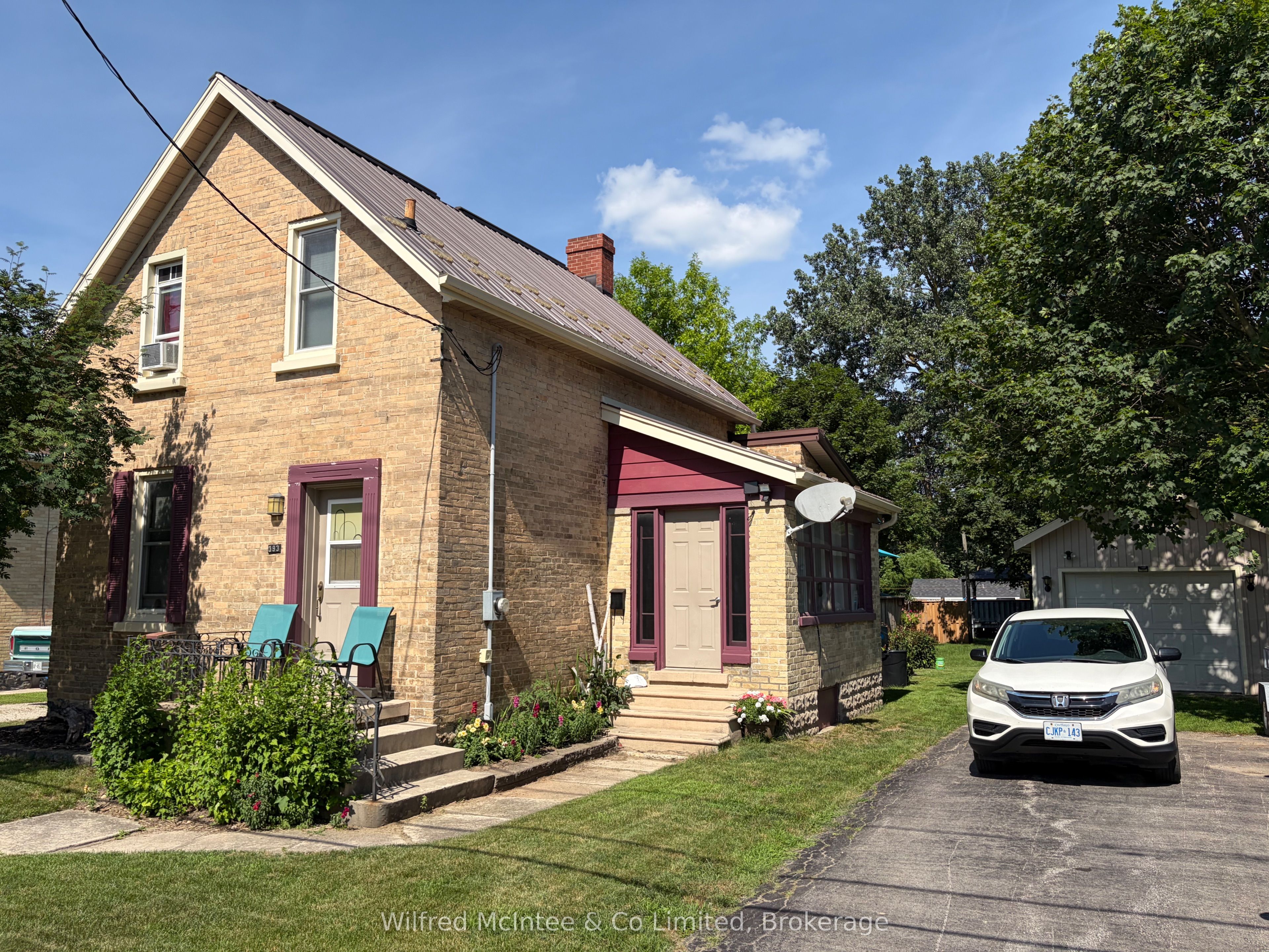 393 7th Avenue, Hanover, ON N4N 2J1 photo 4