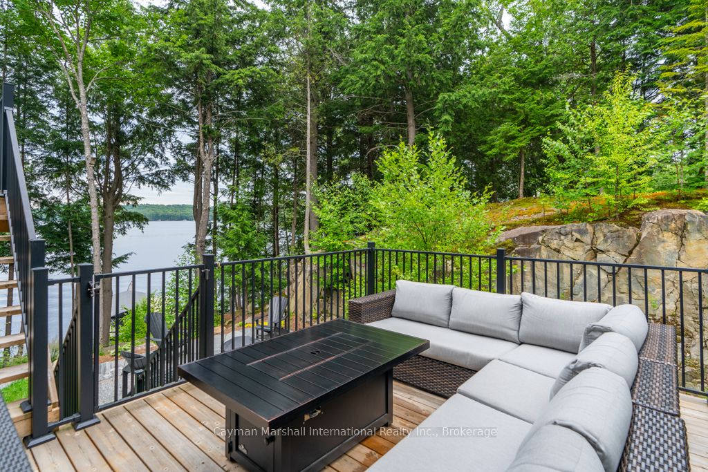 2779 SOUTH PORTAGE Road, Lake of Bays, ON P1H 2J3 photo 5