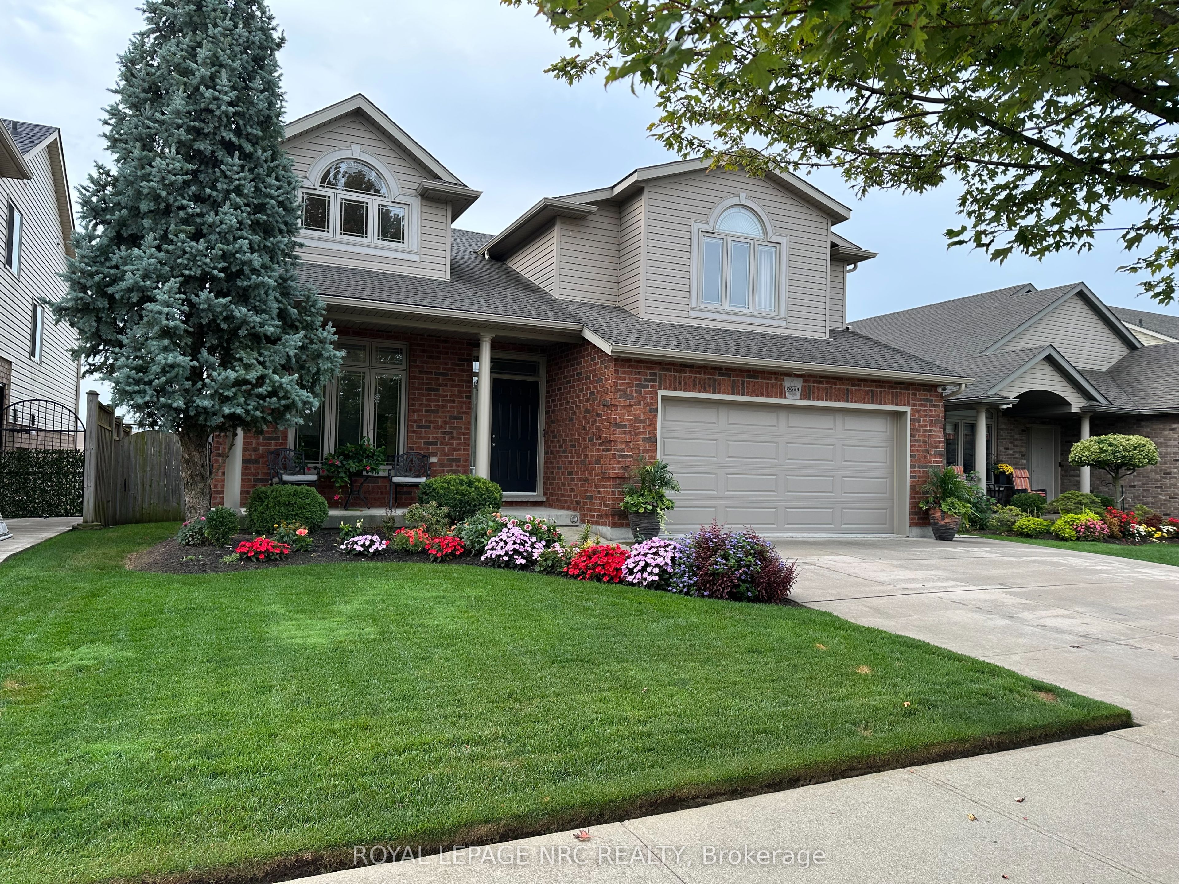 8684 McGarry Drive, Niagara Falls, ON L2H 3N7 photo 4