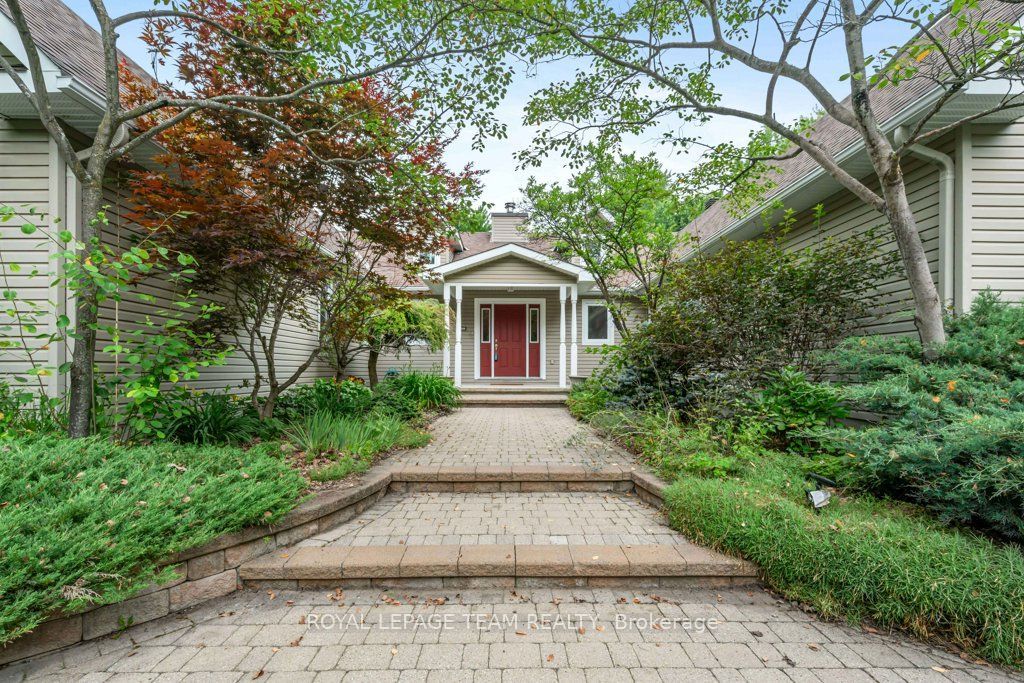 6485 Waddion Drive, Greely - Metcalfe - Osgoode - Vernon and Area, ON K4P 1E7 photo 2