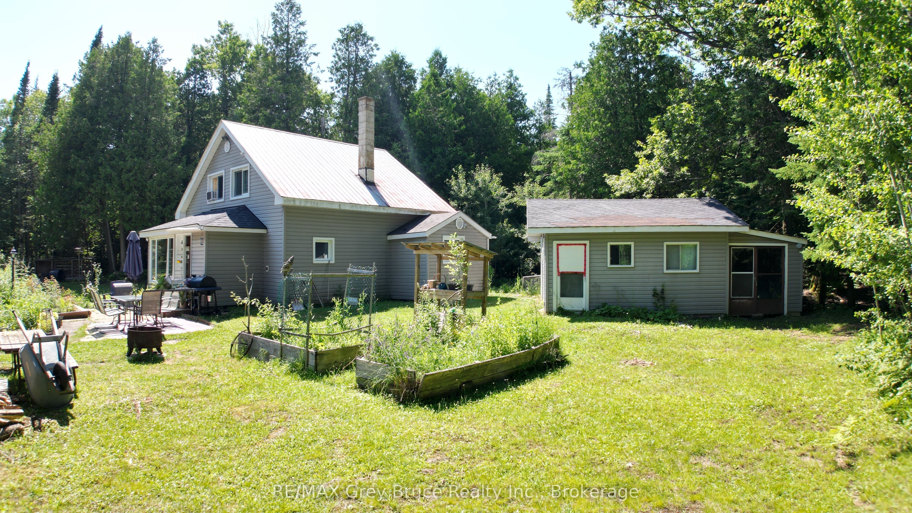 76 BURMA Road, Northern Bruce Peninsula, ON N0H 1W0 photo 2