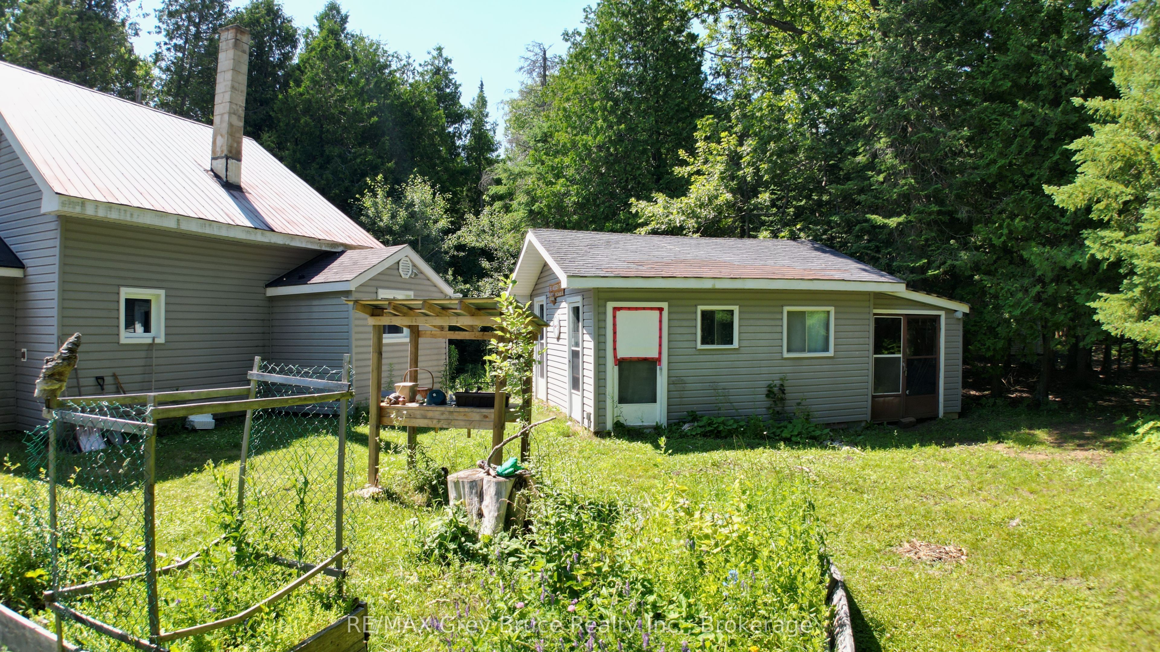 76 BURMA Road, Northern Bruce Peninsula, ON N0H 1W0 photo 3