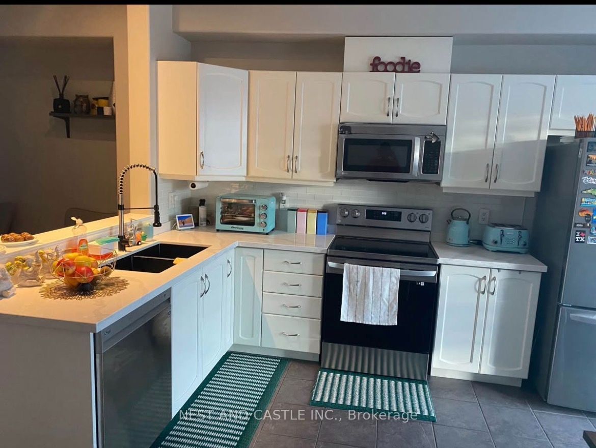 26 Hemlock Way, Grimsby, ON L3M 0A7 photo 2