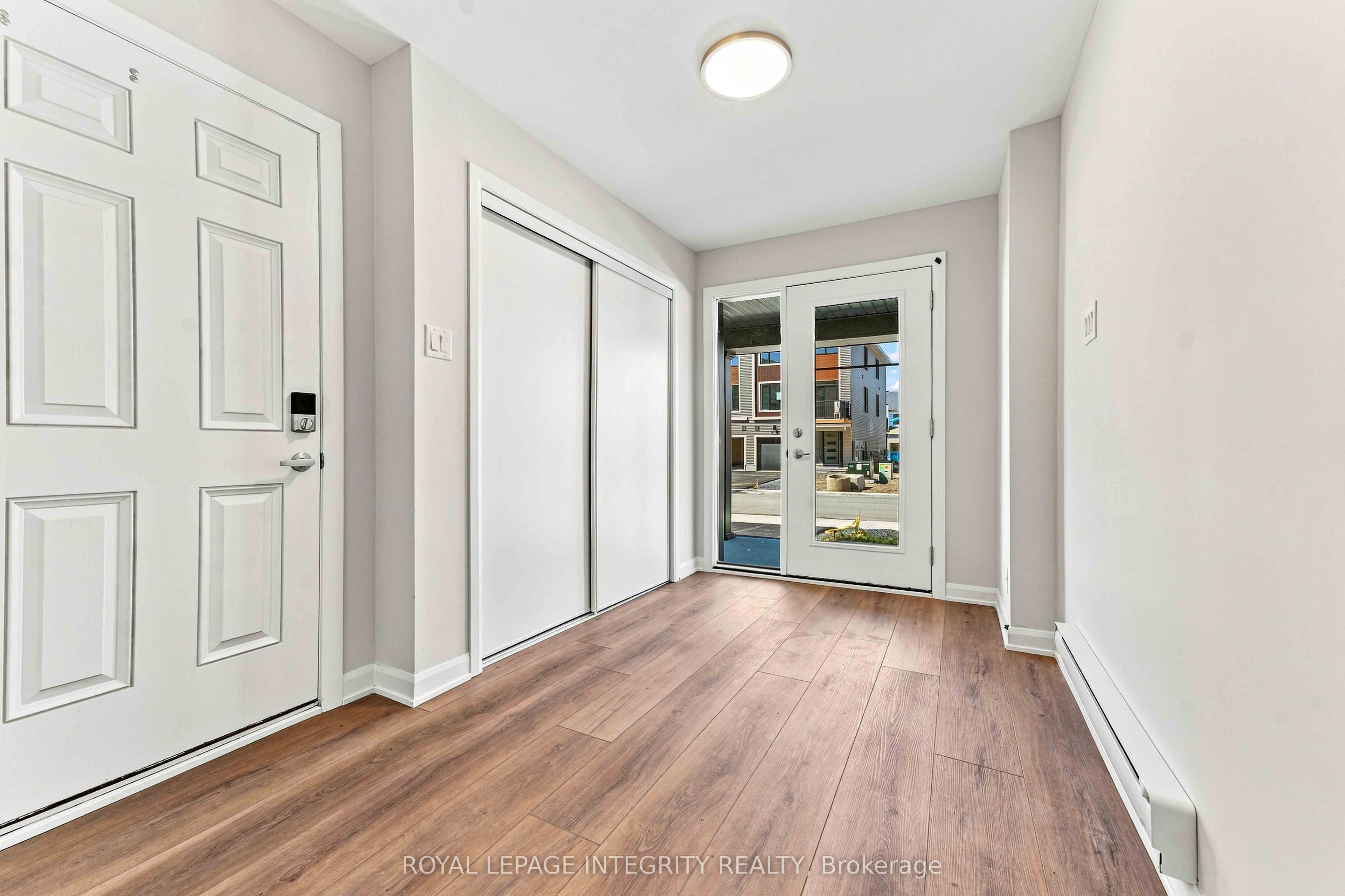 762 Tadpole Crescent, Barrhaven, ON K2J 7M9 photo 2