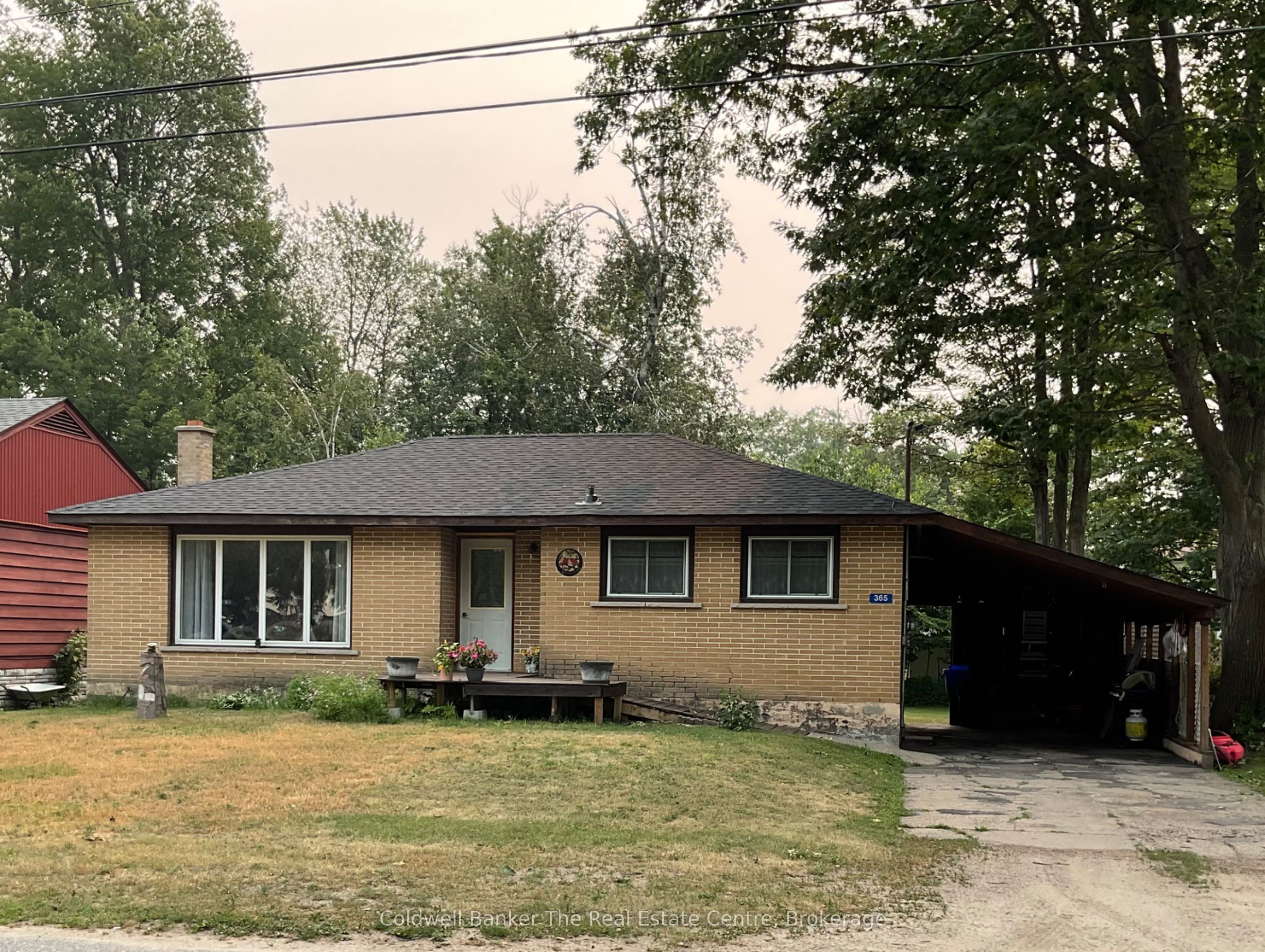 365 Pinegrove Street, Gravenhurst, ON P1P 1L6