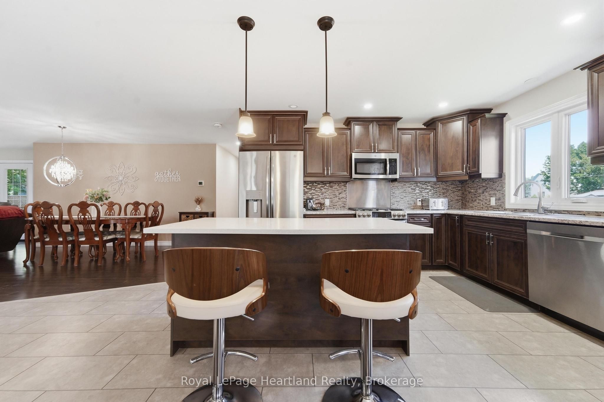 62 Victoria Boulevard, Huron East, ON N0M 1L0 photo 5