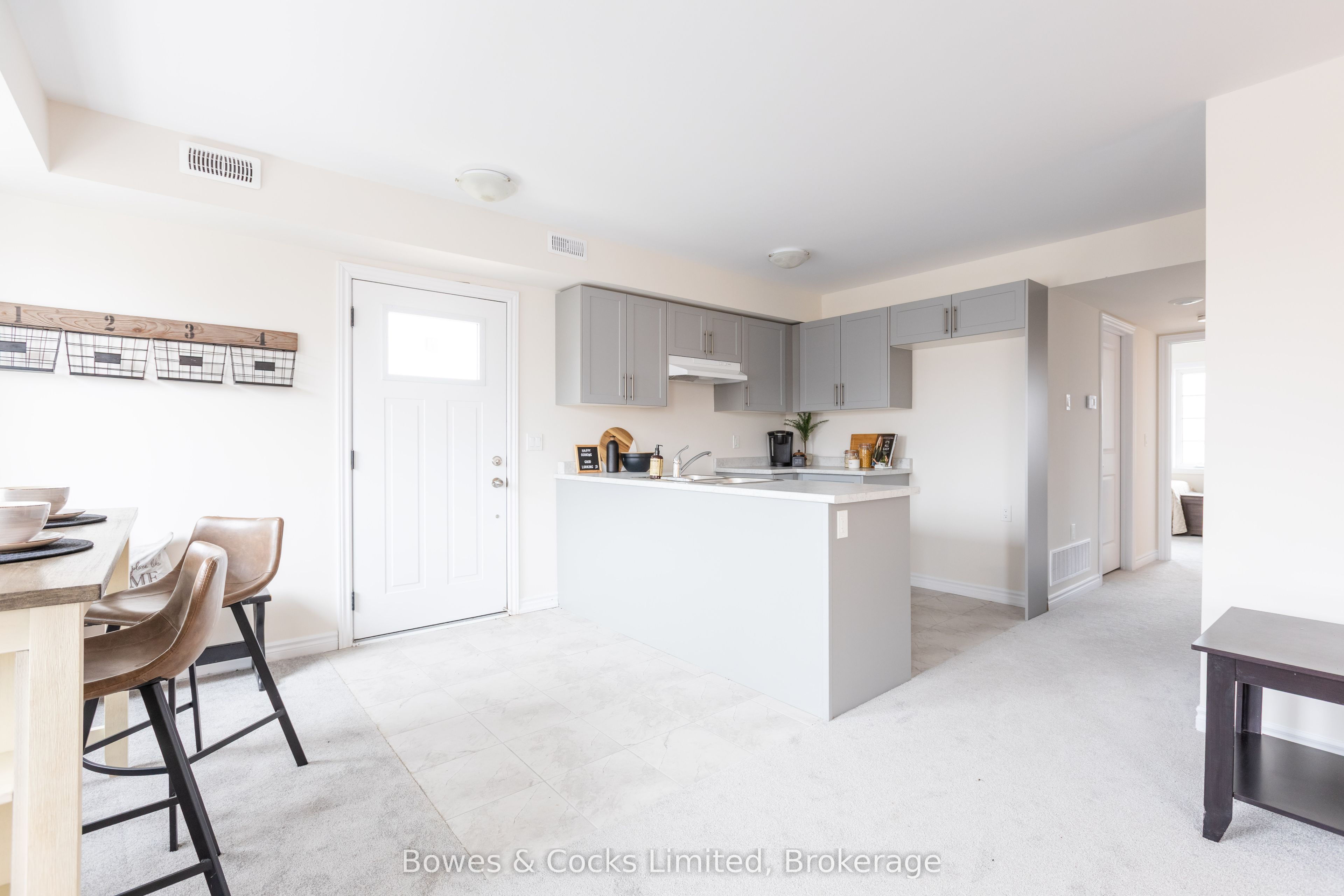 48 Maple Avenue 201, Asphodel-Norwood, ON K0L 2V0 photo 3