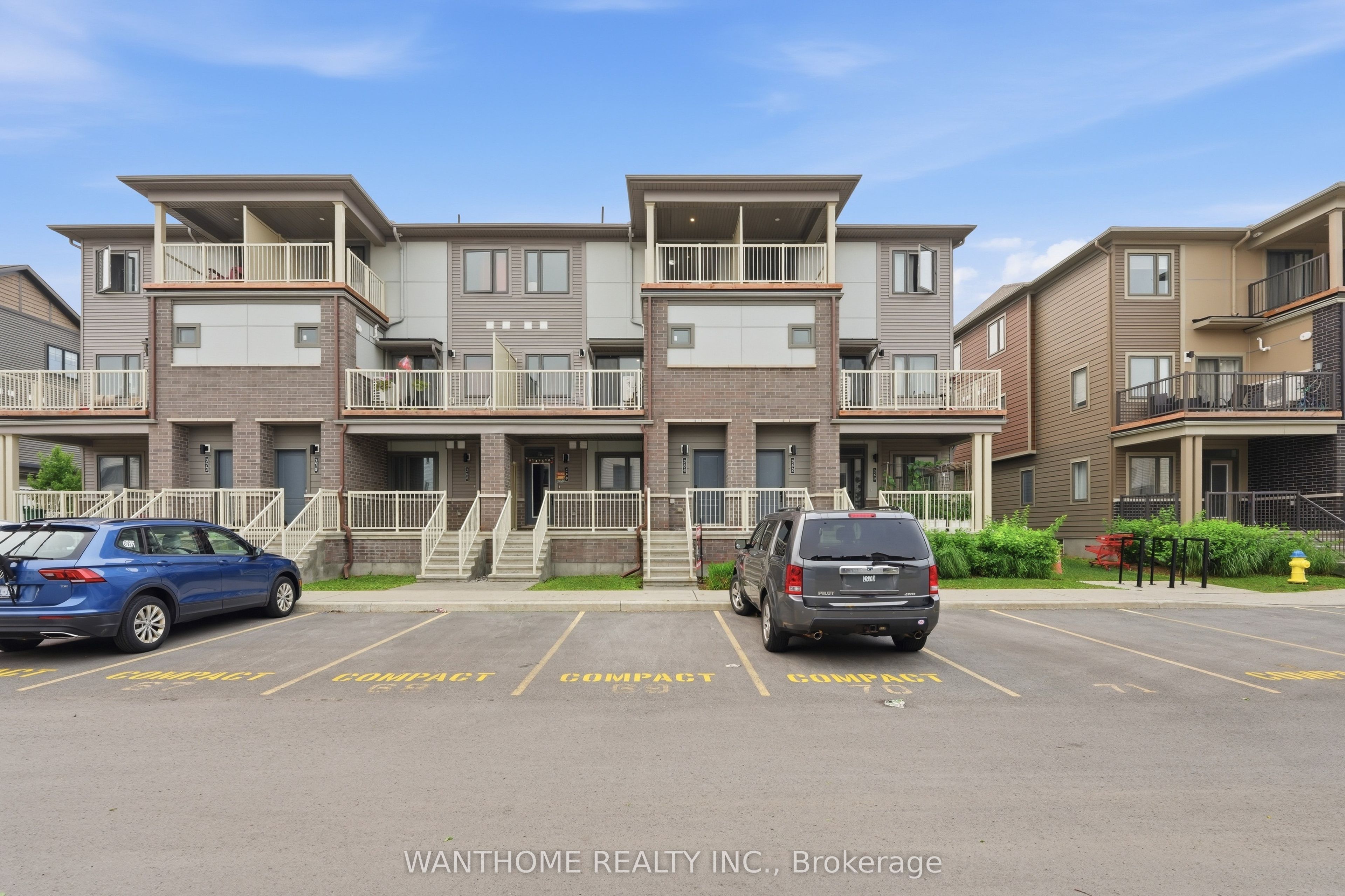 264 ANYOLITE Private, Barrhaven, ON K2J 7J3 photo 2
