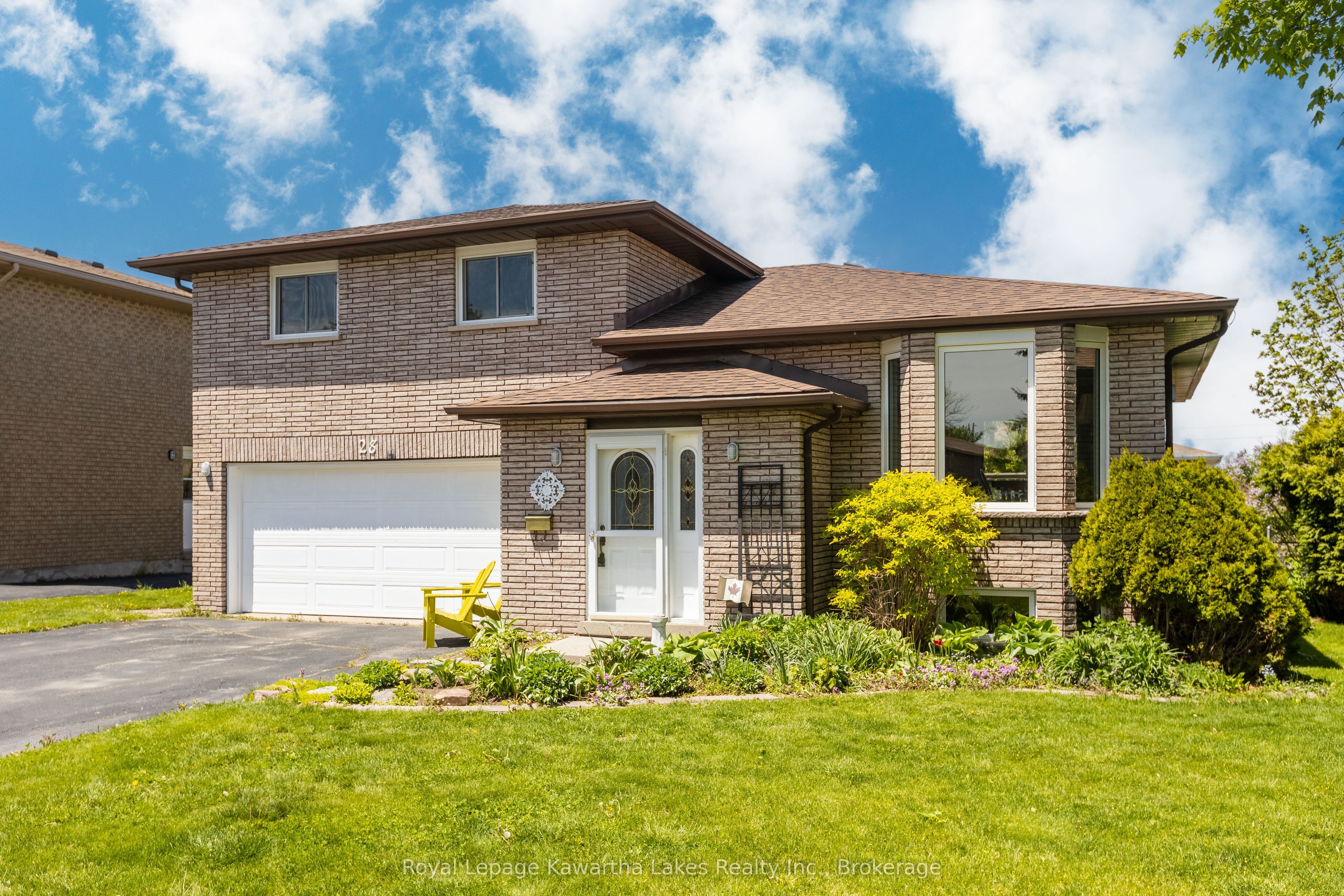 28 Andrew Drive, Kawartha Lakes, ON K9V 5W6