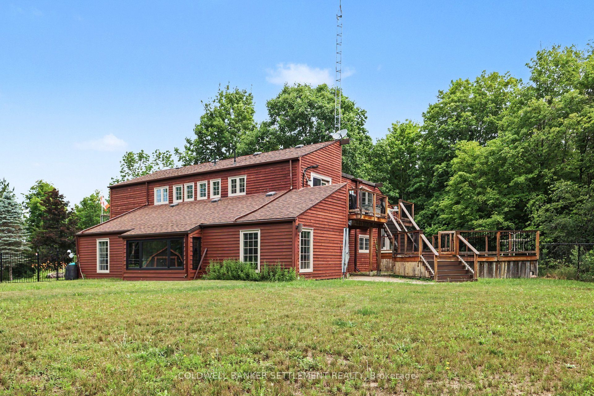 4277 Scotch Line Road, Tay Valley, ON K7H 3C5 photo 2