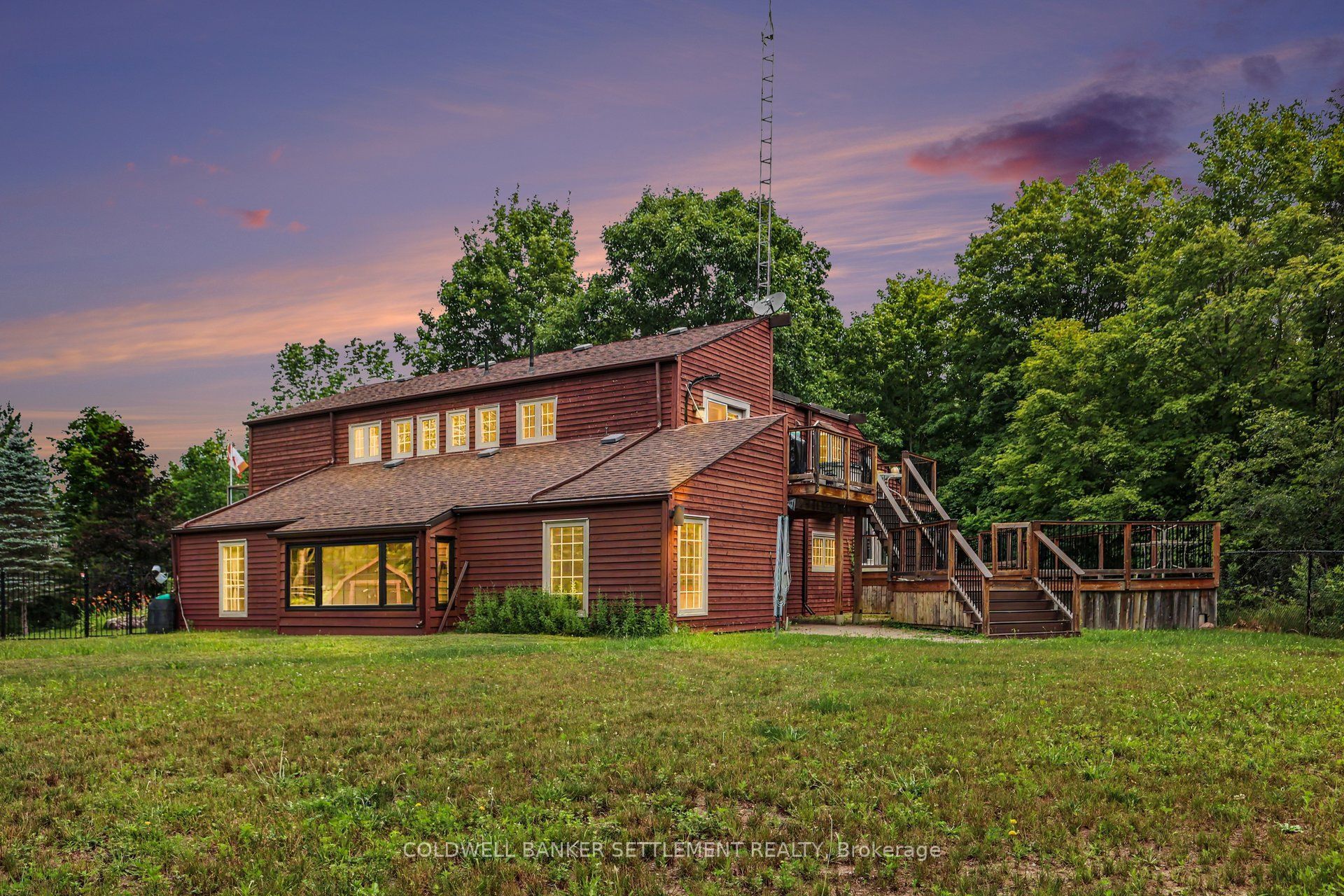 4277 Scotch Line Road, Tay Valley, ON K7H 3C5 photo 3