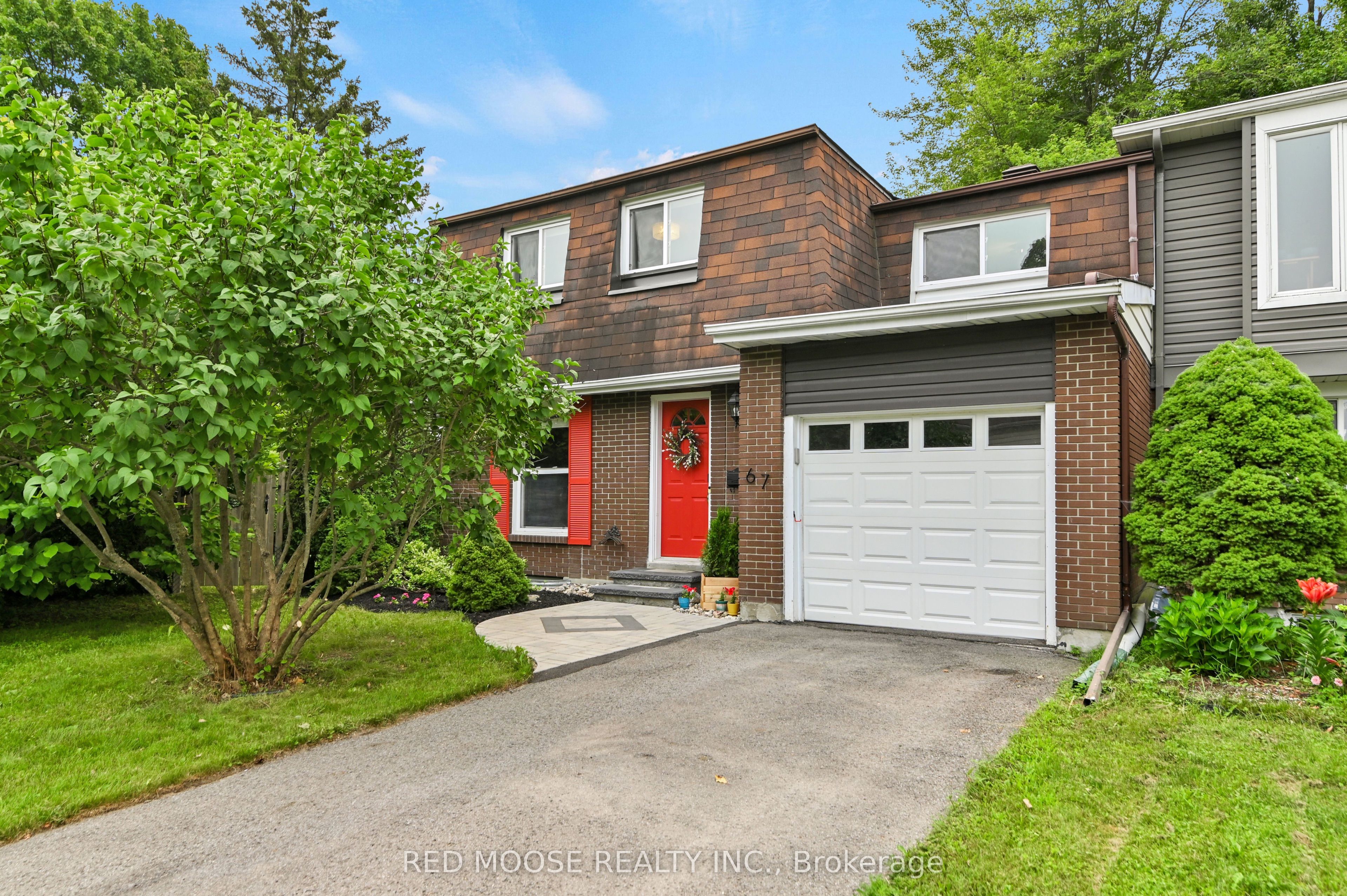 67 Valewood Crescent, Blackburn Hamlet, ON K1B 4G1