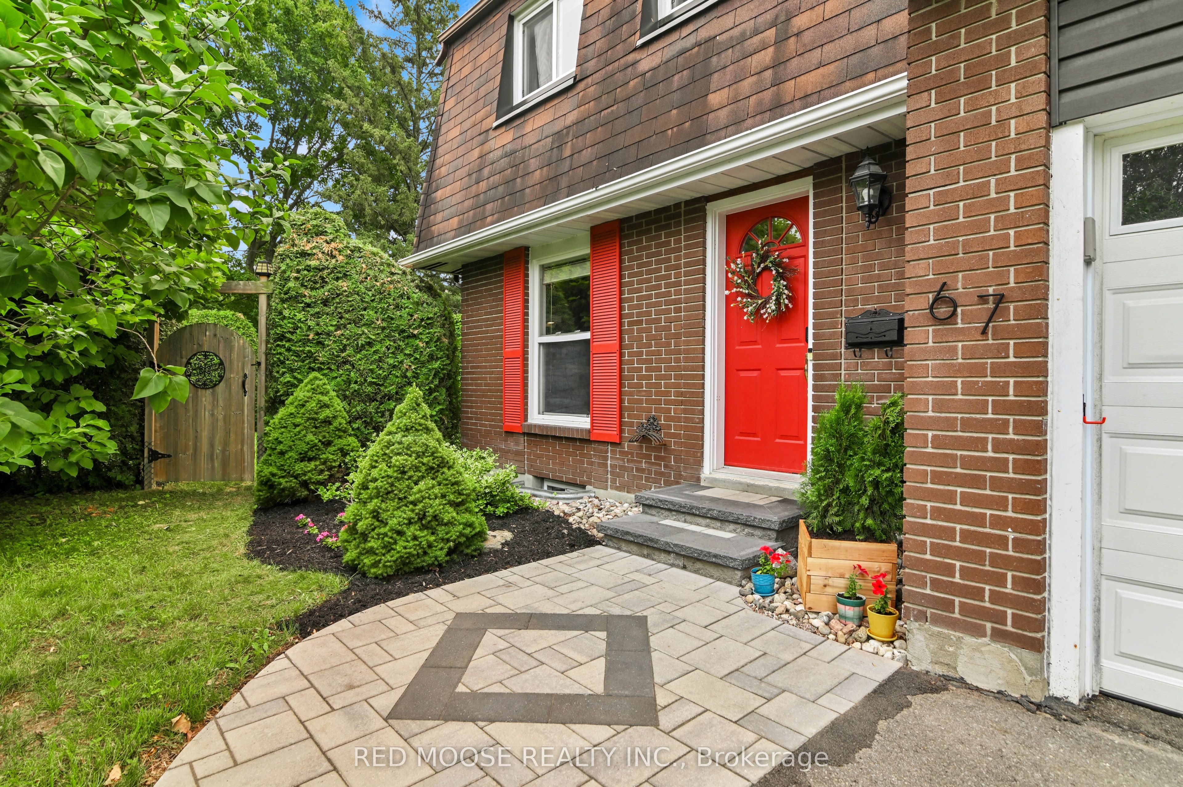 67 Valewood Crescent, Blackburn Hamlet, ON K1B 4G1 photo 2