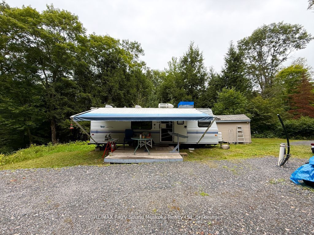 335 Centre Road, McKellar, ON P2A 0B4