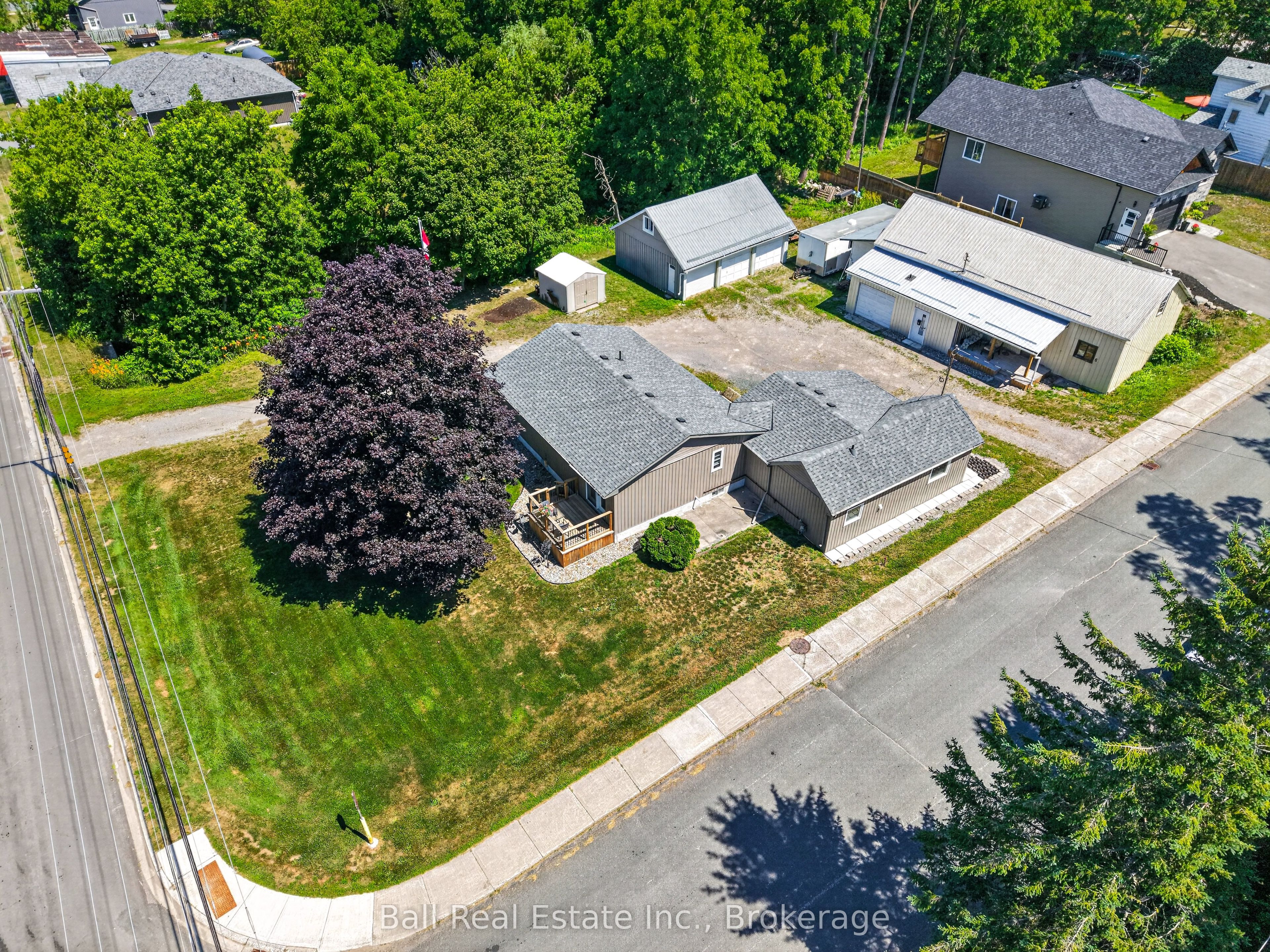 6 Ermatinger Street, Selwyn, ON K0L 2H0