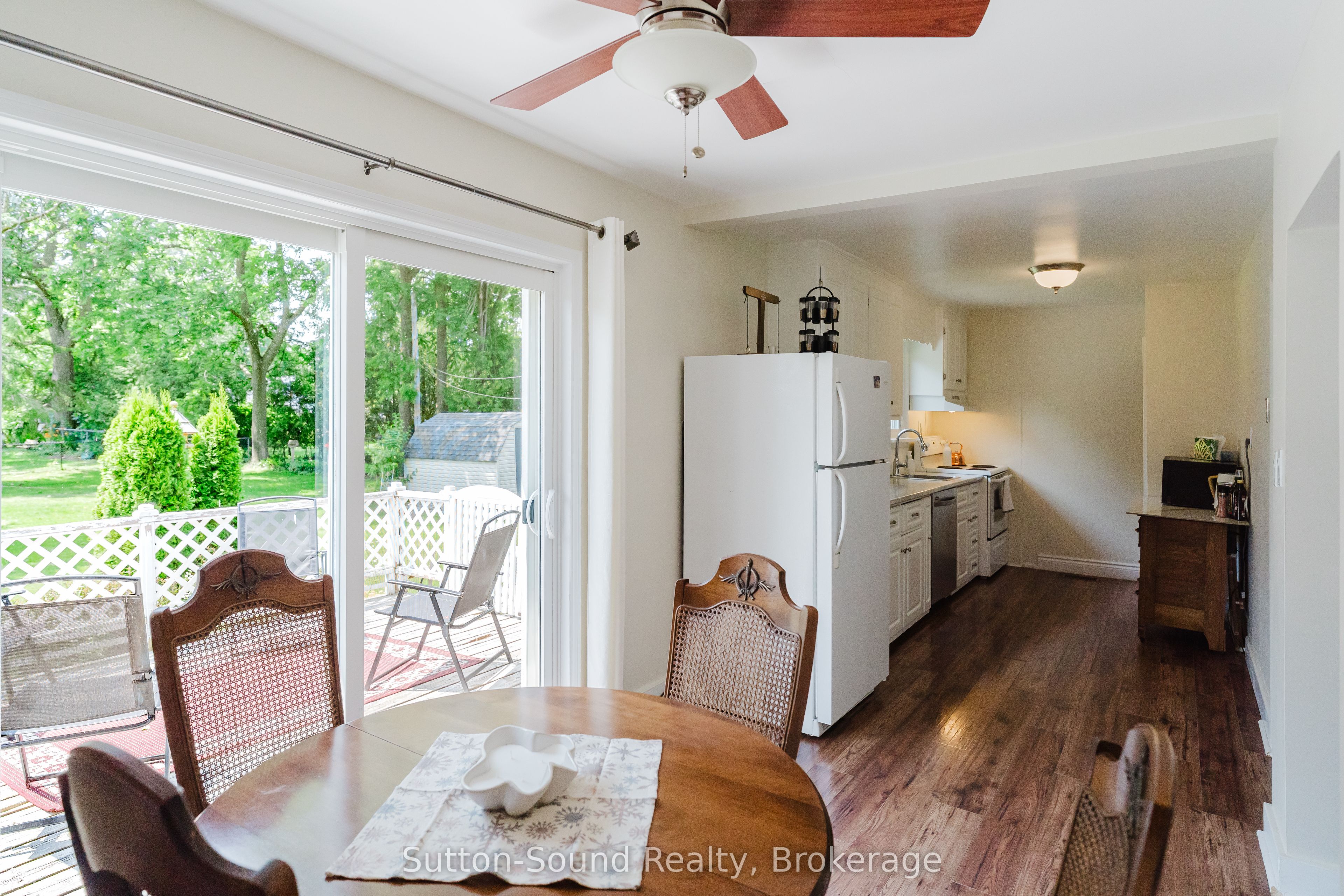 755 17th Street E, Owen Sound, ON N4K 2A4 photo 3