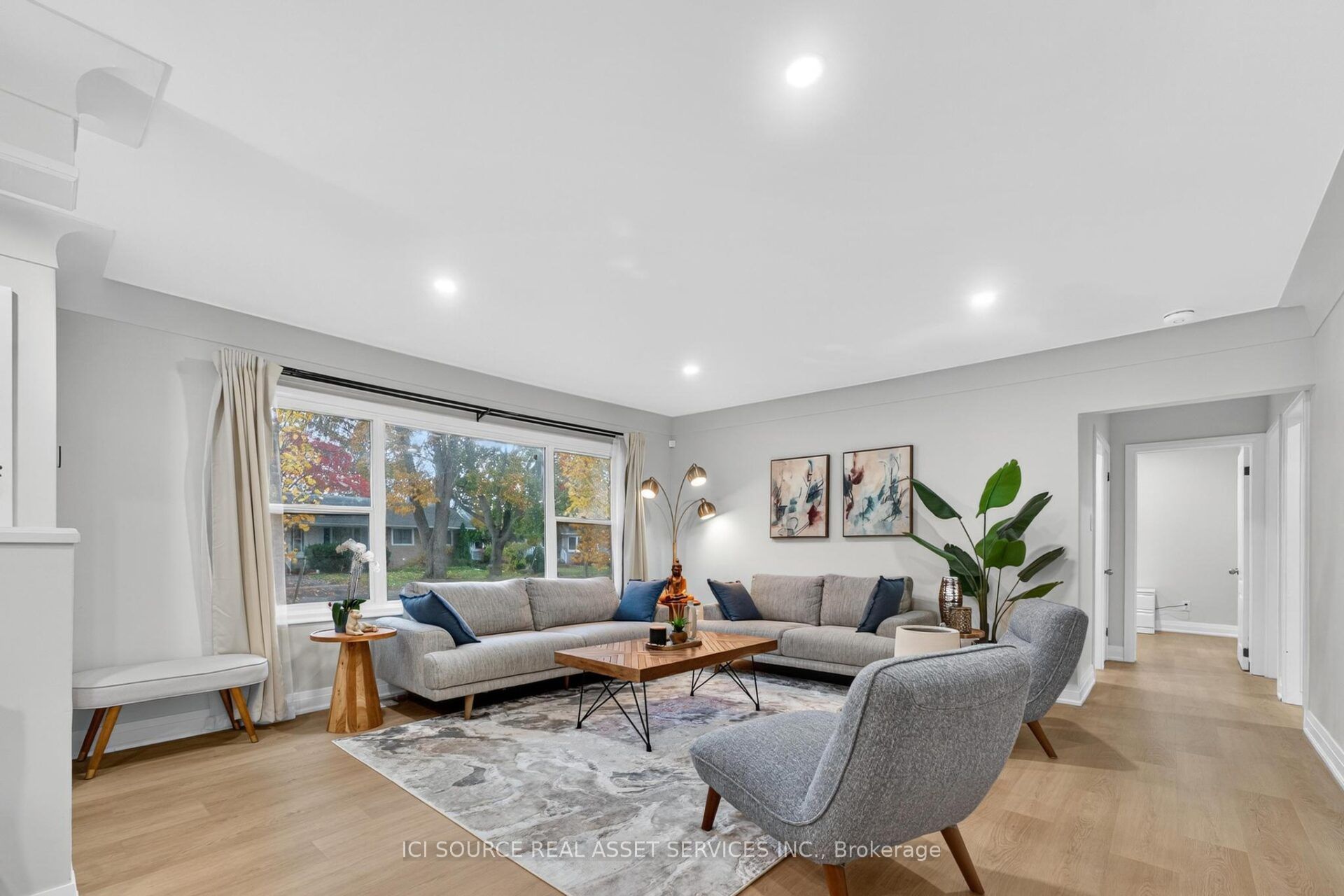 10 Draper Drive, St. Catharines, ON L2N 2Y5 photo 2