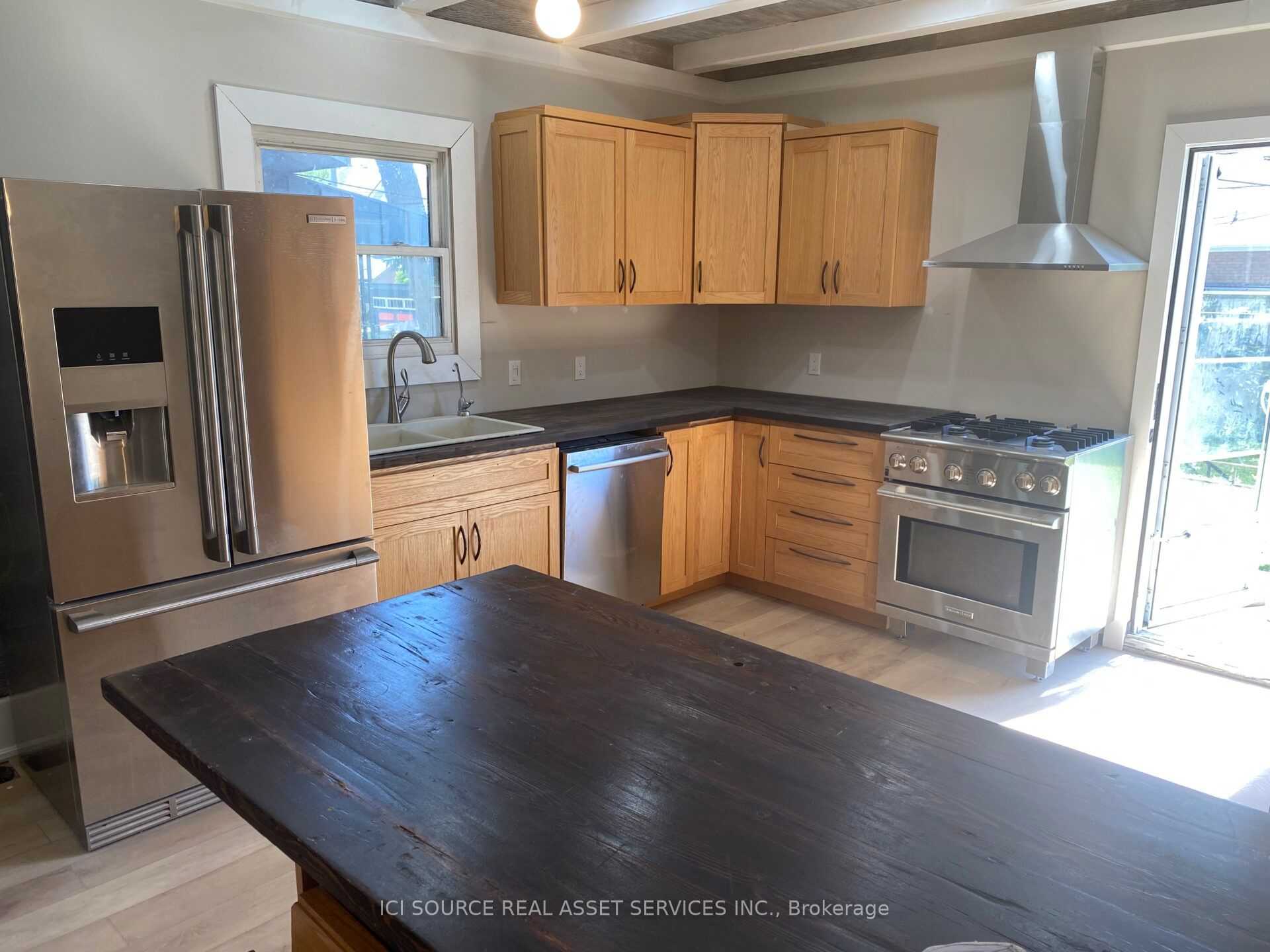825 Raymo Road, Windsor, ON N8Y 4A5 photo 5