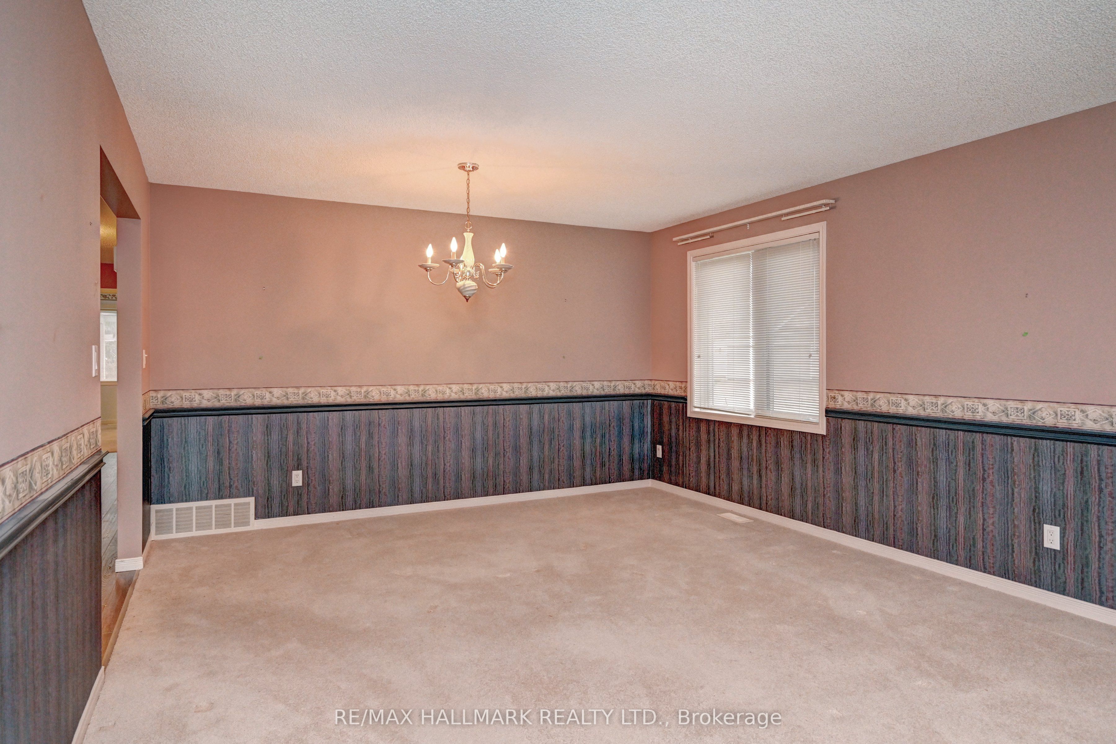 2 Brasher Drive, Tillsonburg, ON N4G 5T2 photo 3