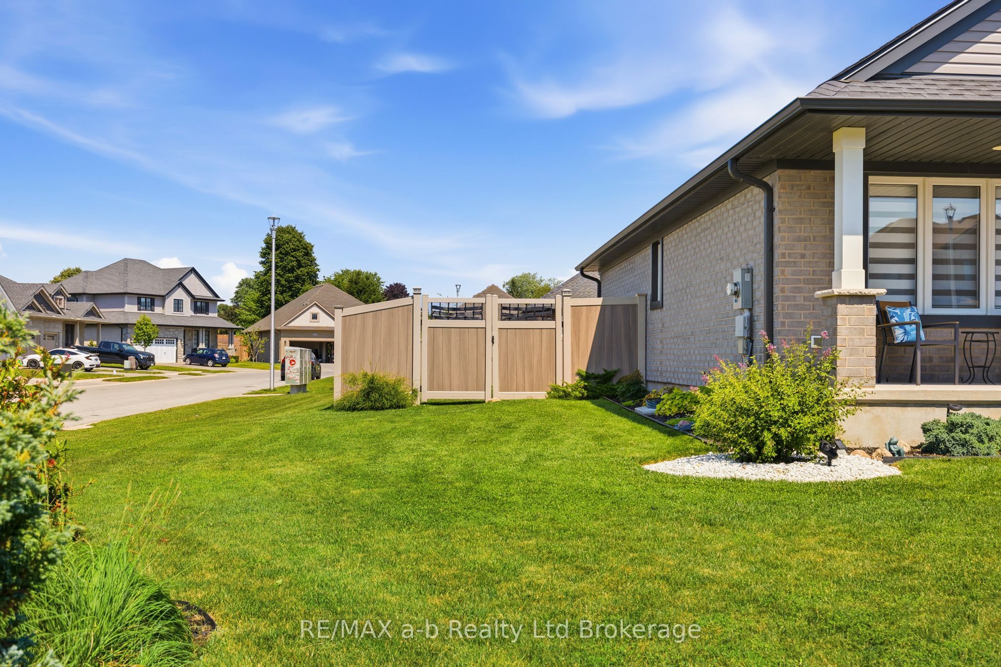 268 Wilson Avenue, Tillsonburg, ON N4G 0H3 photo 4