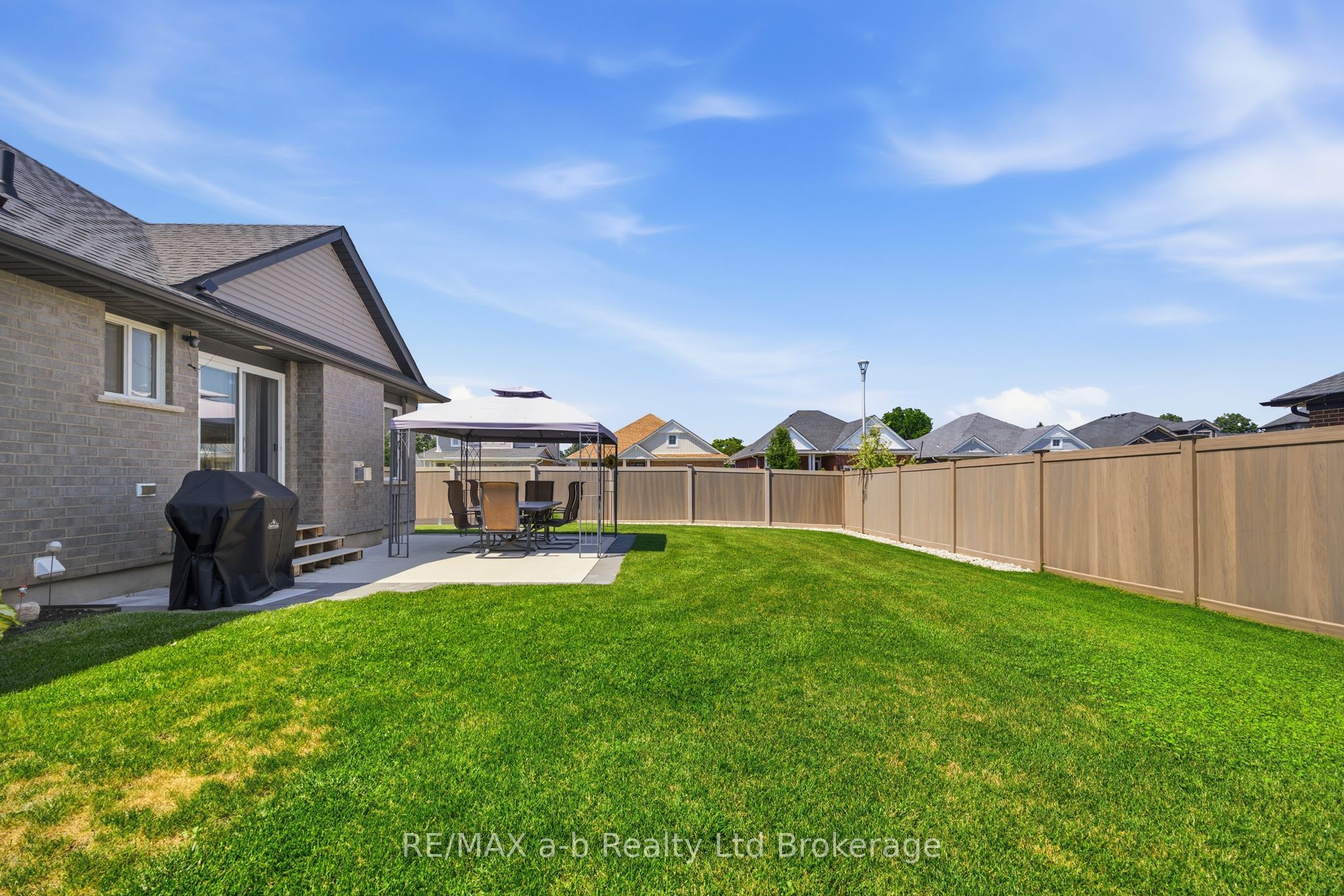 268 Wilson Avenue, Tillsonburg, ON N4G 0H3 photo 5