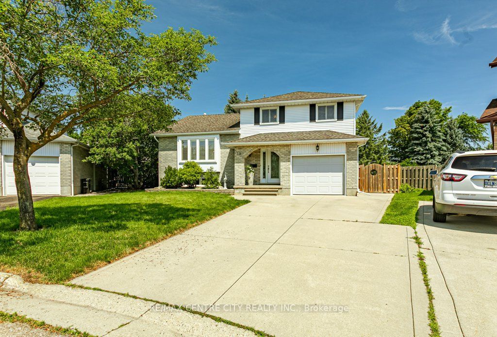 39 Bonnybank Court, Kitchener, ON N2E 3B9 photo 4