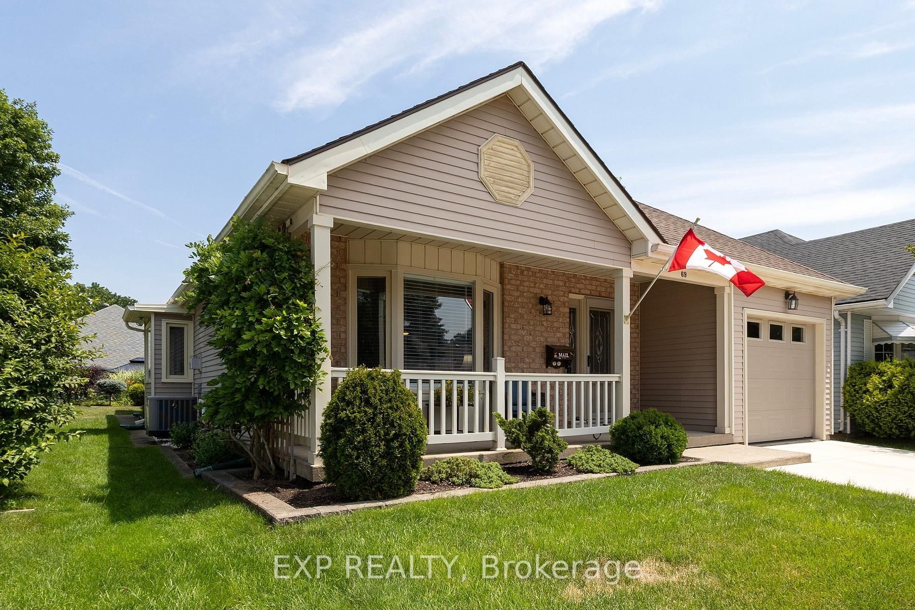 69 Hawkins Crescent, Tillsonburg, ON N4G 5K7
