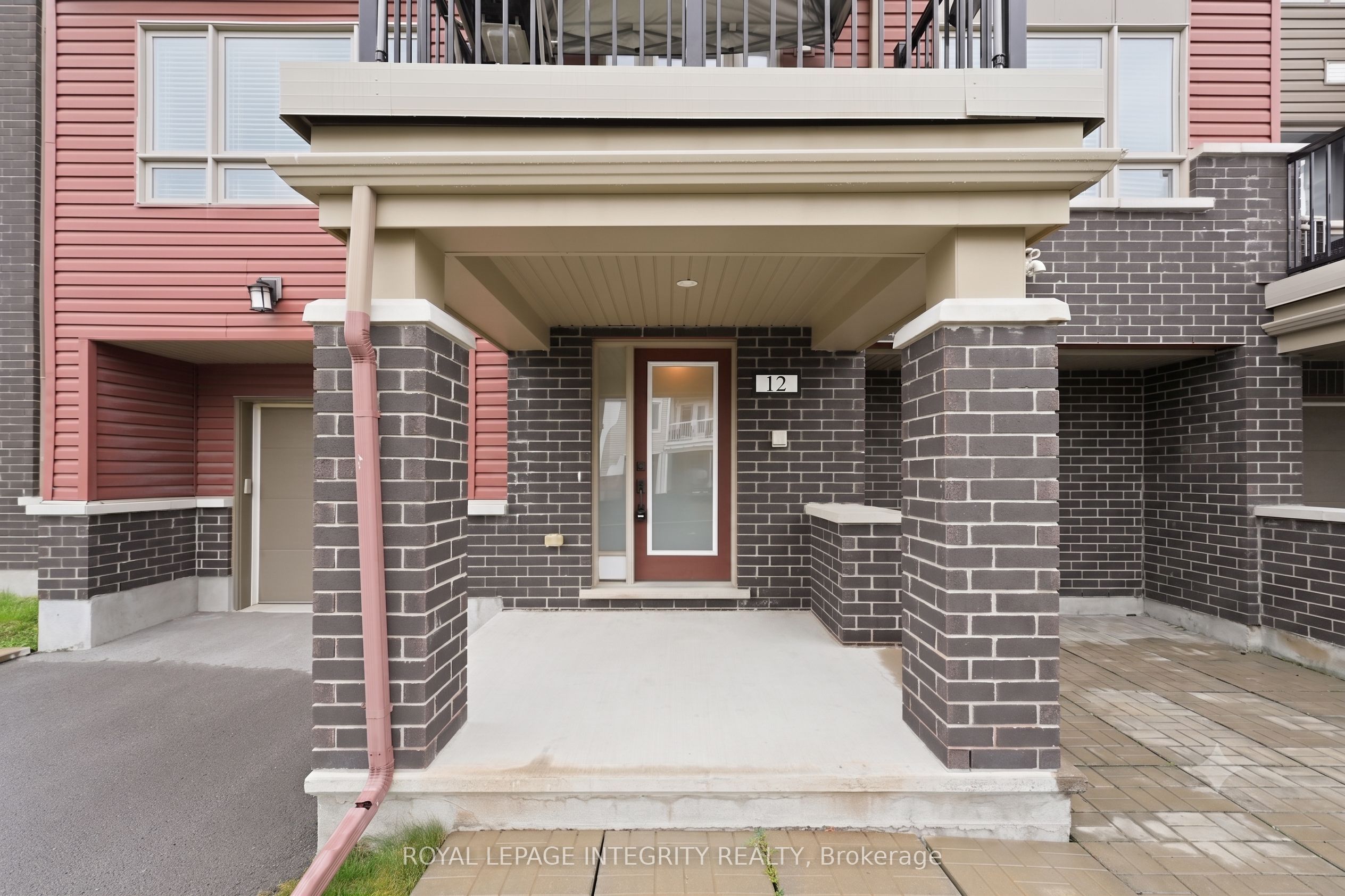 12 Squashberry Lane, Kanata, ON K2S 1E7 photo 4