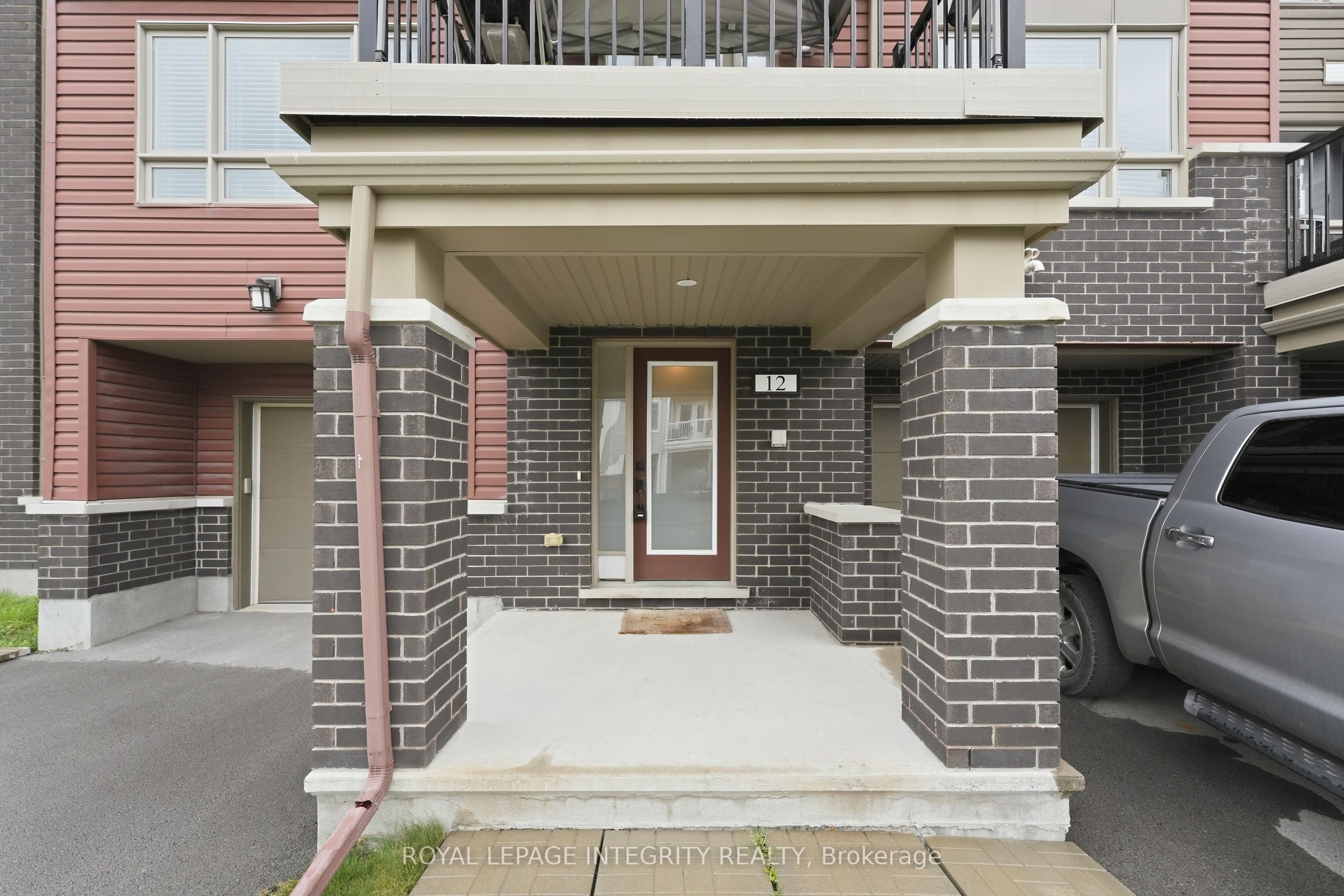 12 Squashberry Lane, Kanata, ON K2S 1E7 photo 5