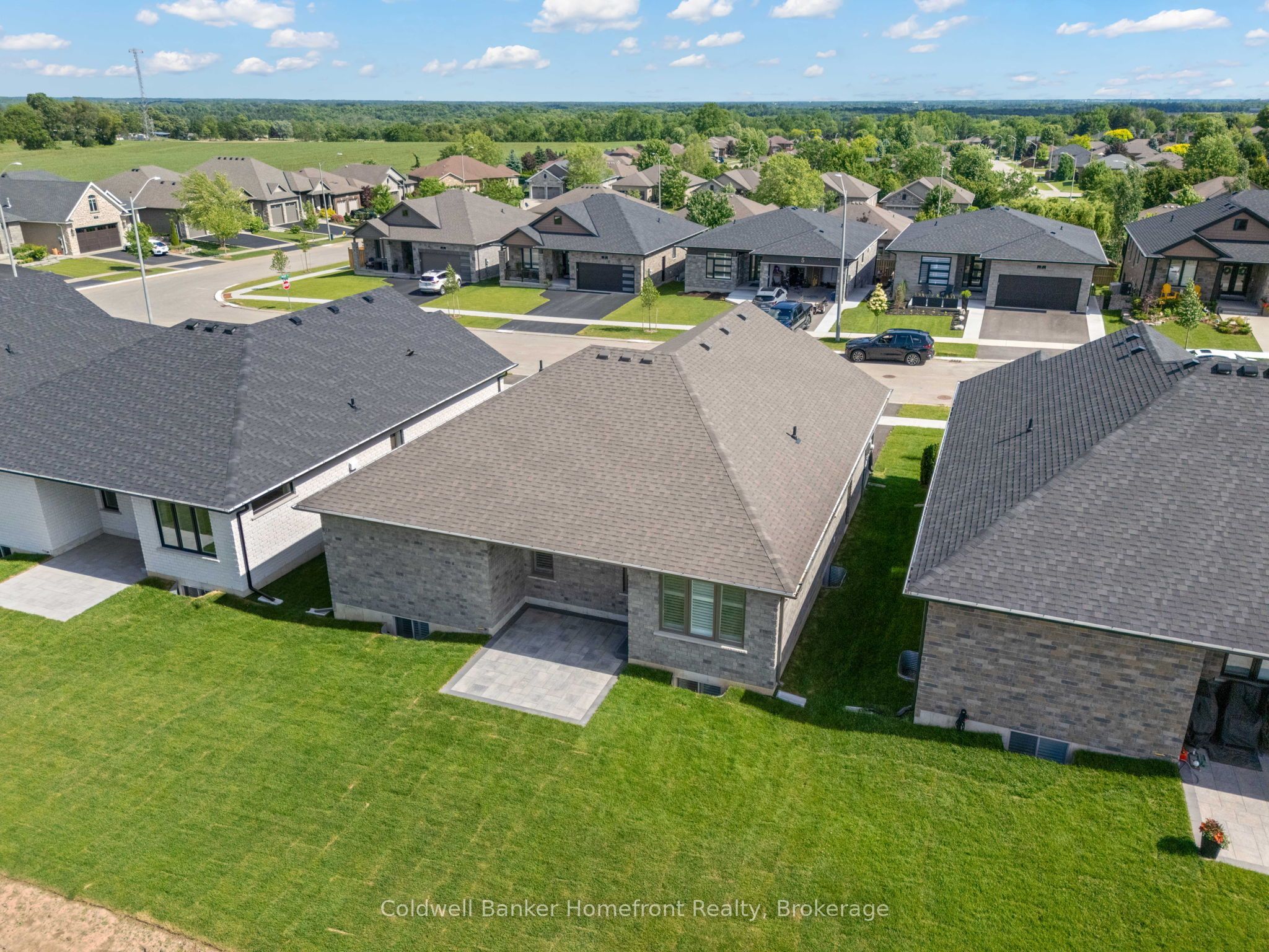 6 Patten Drive, Brant, ON N0E 1N0 photo 3