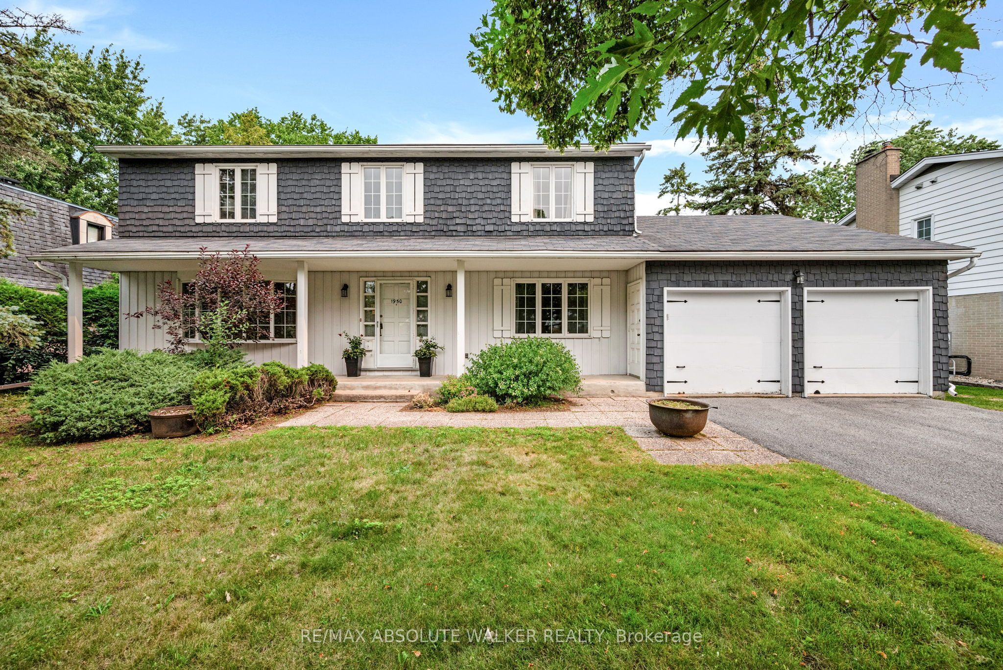 1950 Fairmeadow Crescent, Alta Vista and Area, ON K1H 7B9