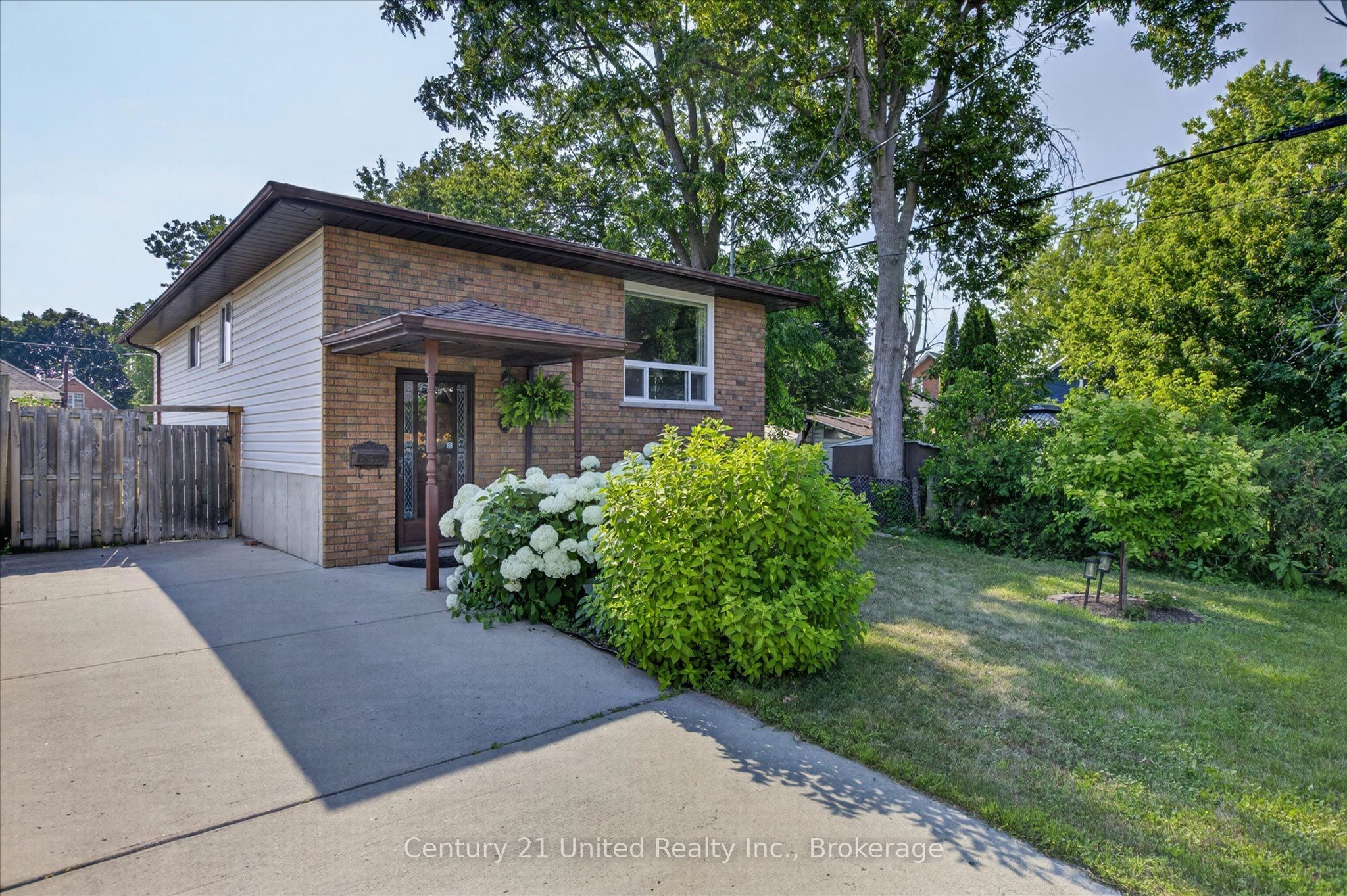 71 Pine Street, Peterborough, ON K9J 5A6 photo 5