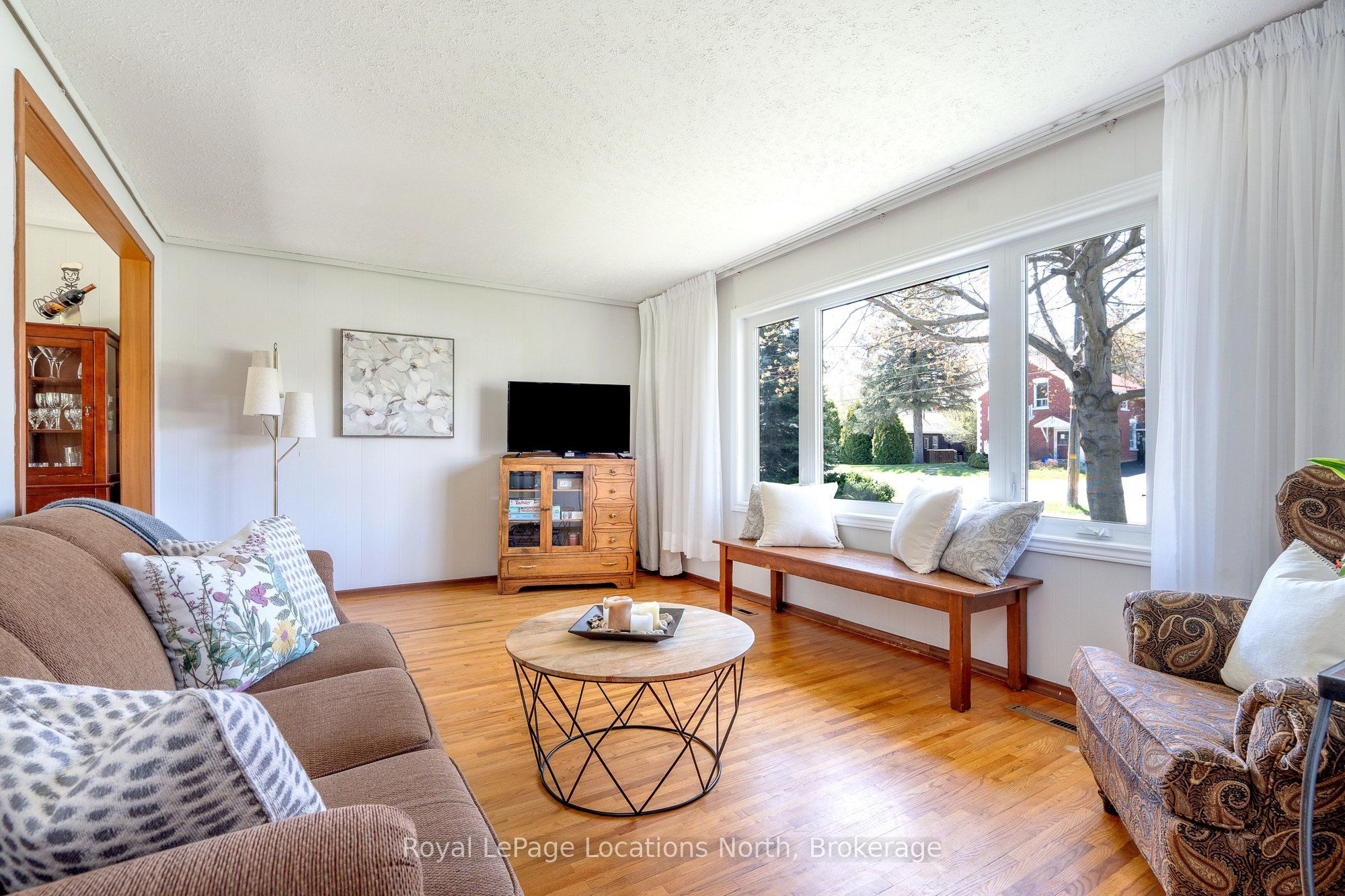 32 Arthur Street W, Blue Mountains, ON N0H 2P0 photo 4