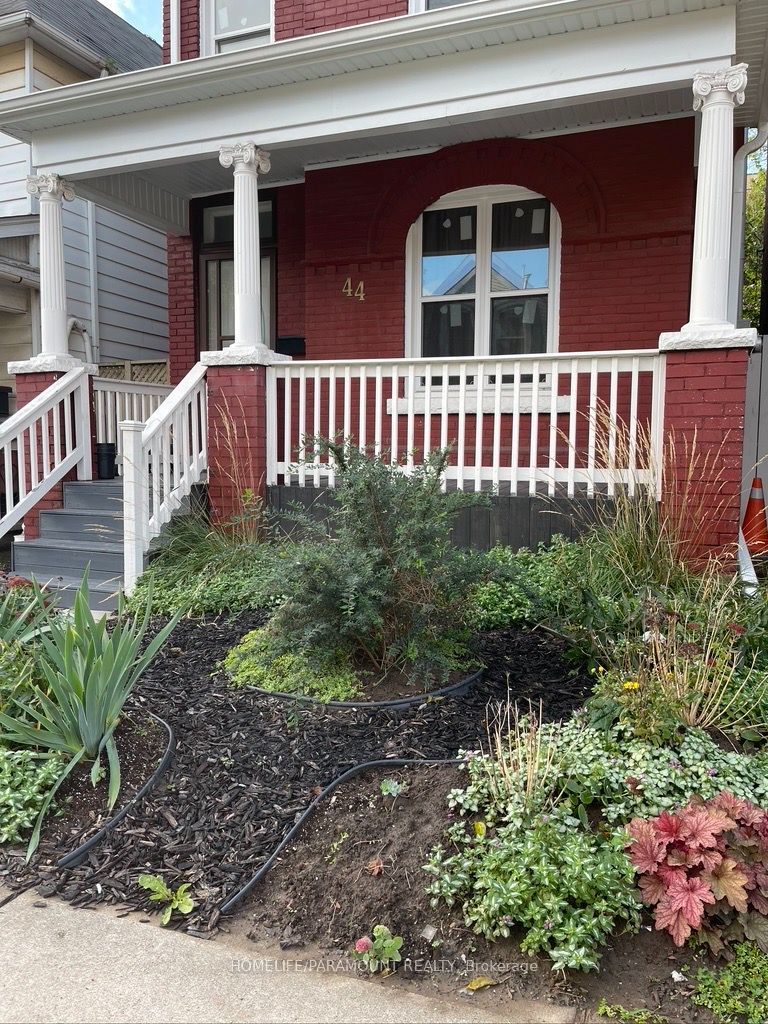 44 Bristol Street, Hamilton, ON L8L 2V1 photo 2