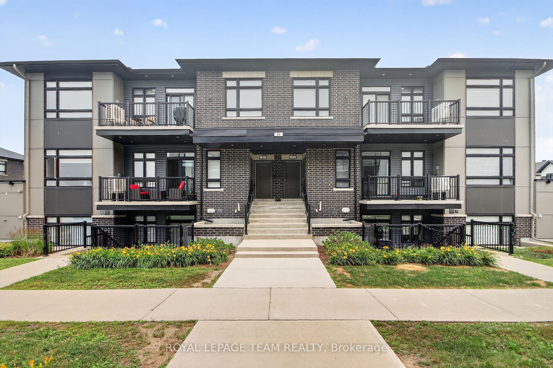 45 Overberg Way H, Kanata, ON K2S 2Y4 photo 2