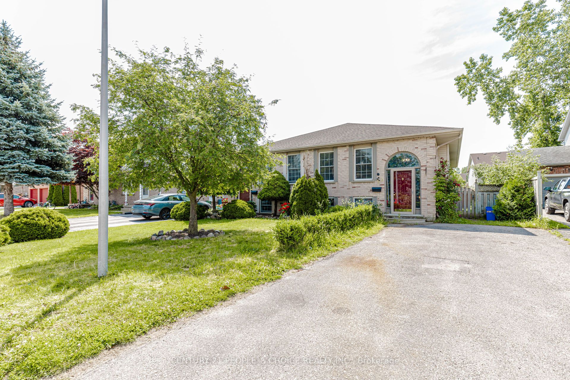 29 Julia Court, London East, ON N5V 4X1 photo 2