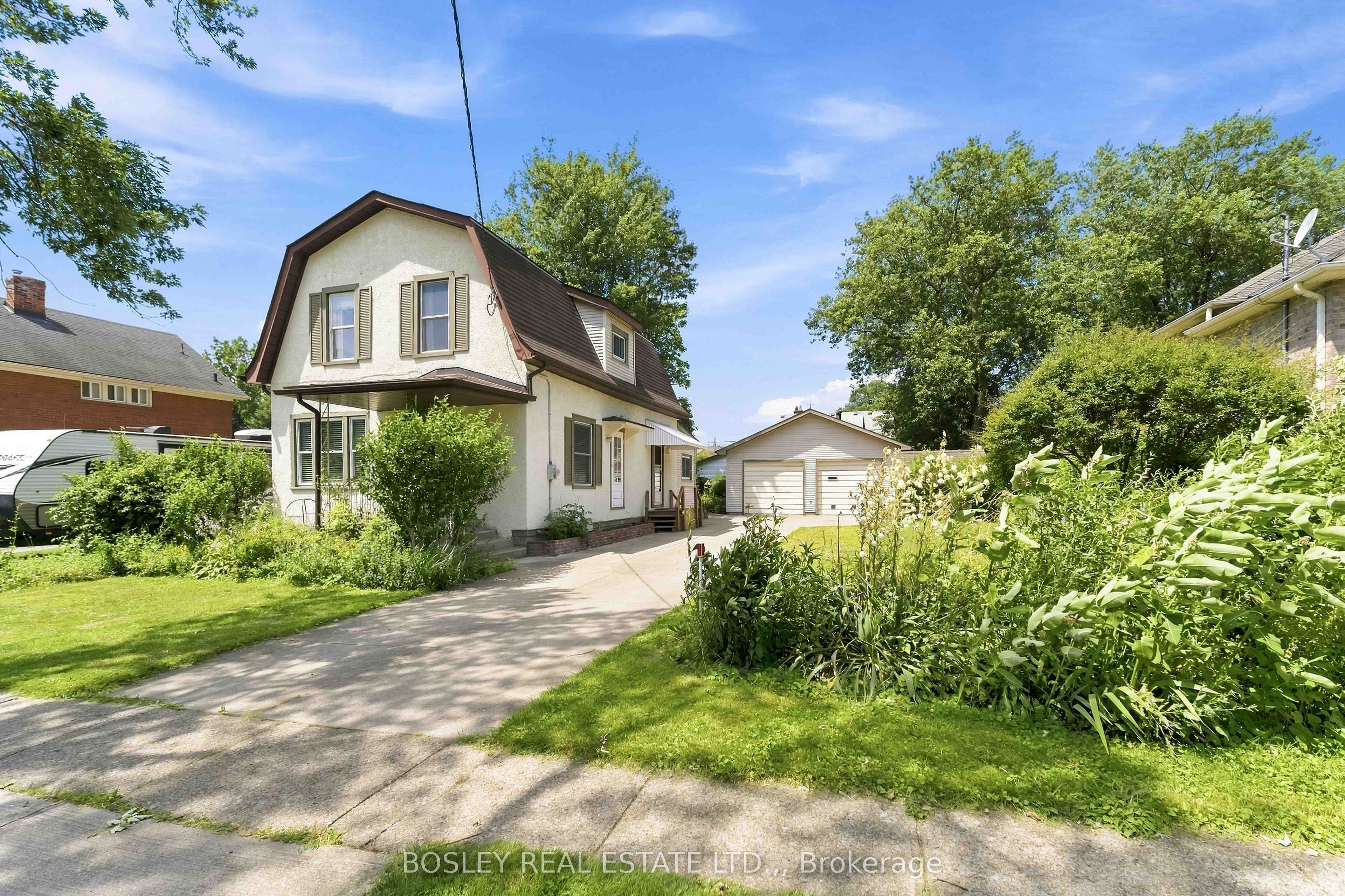 99 Welland Street N, Thorold, ON L2V 2C3 photo 2